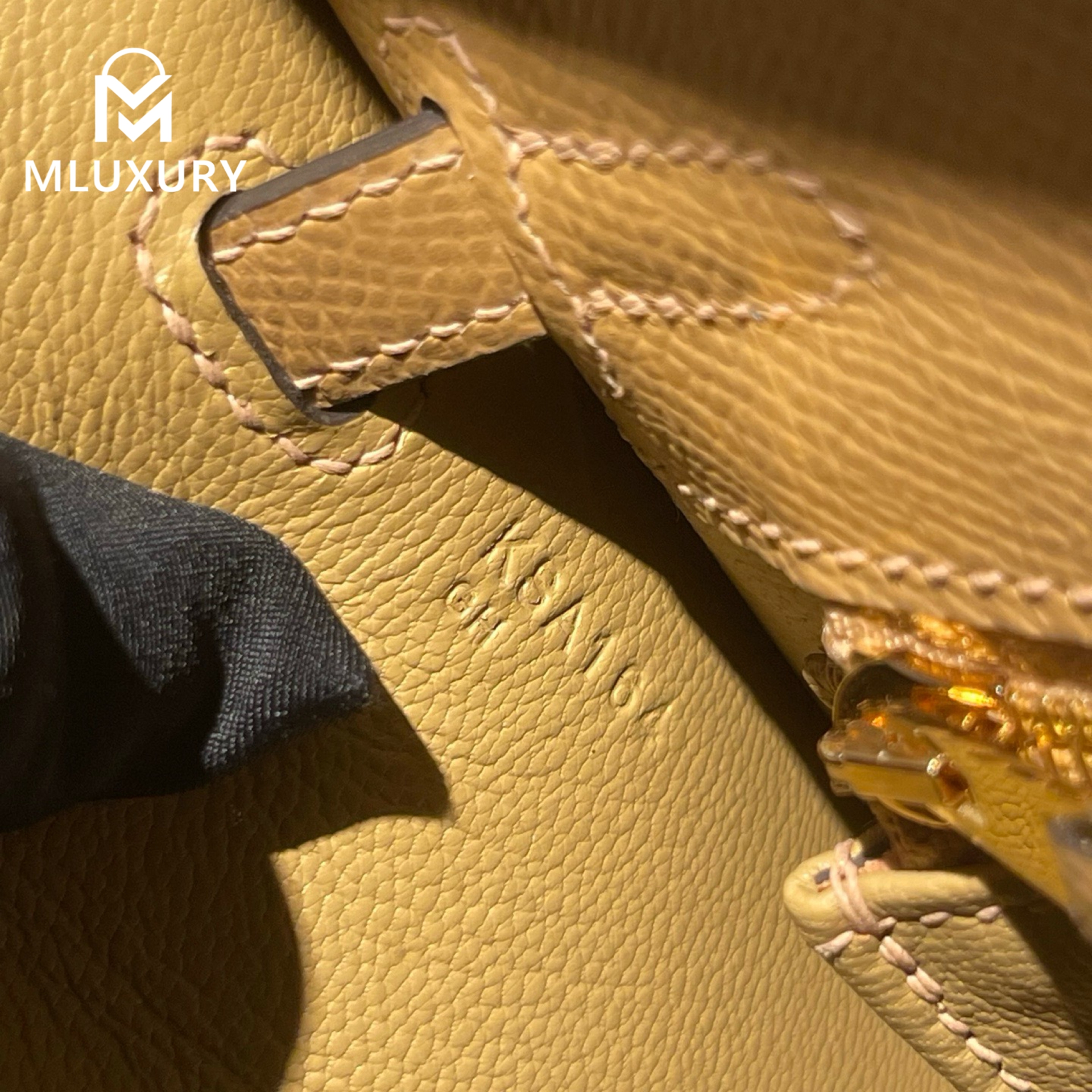 Hermès Kelly 25, Epsom leather, Milk tea color, Gold hardware