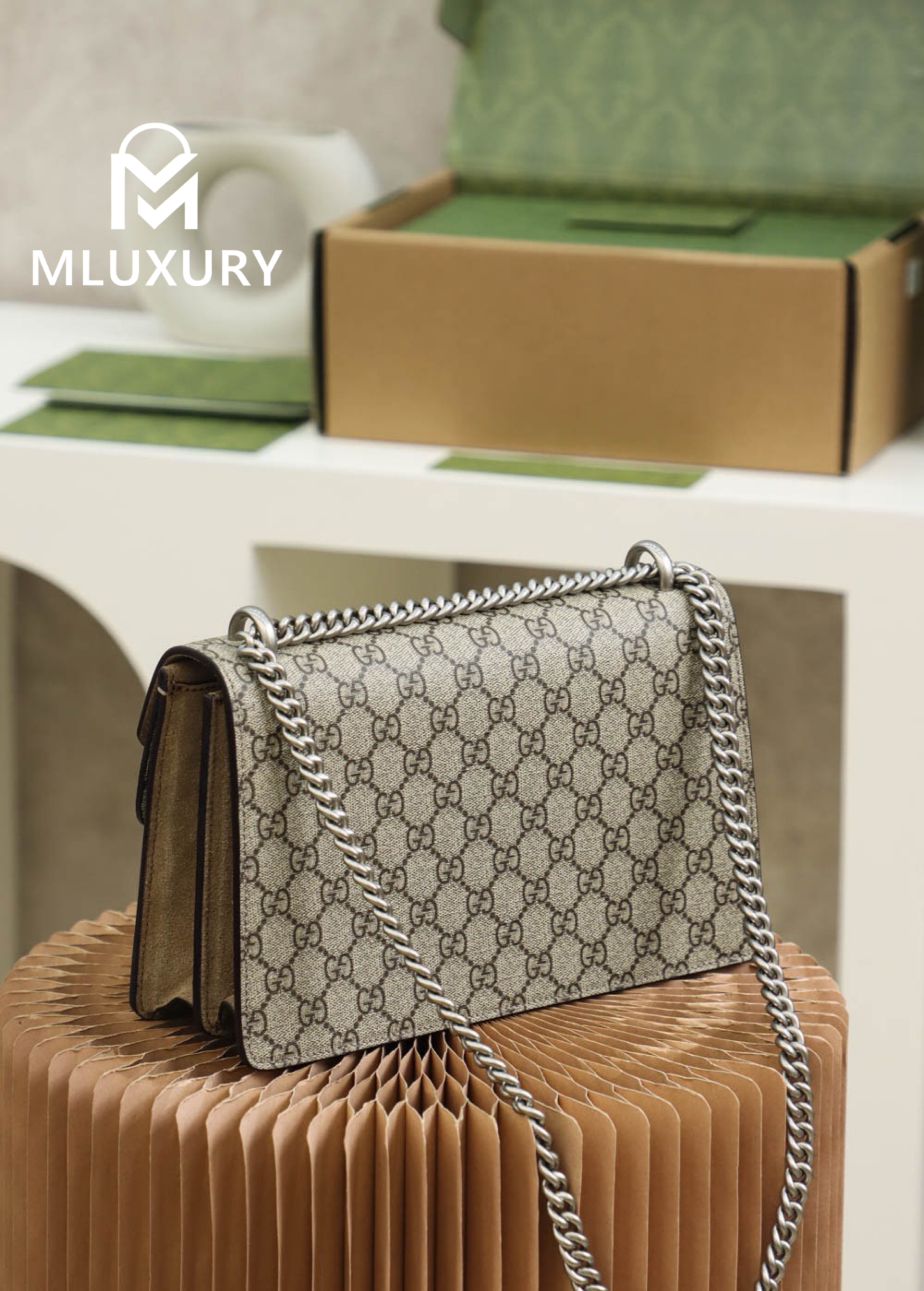 GUCCI Dionysus 28, Genuine Leather