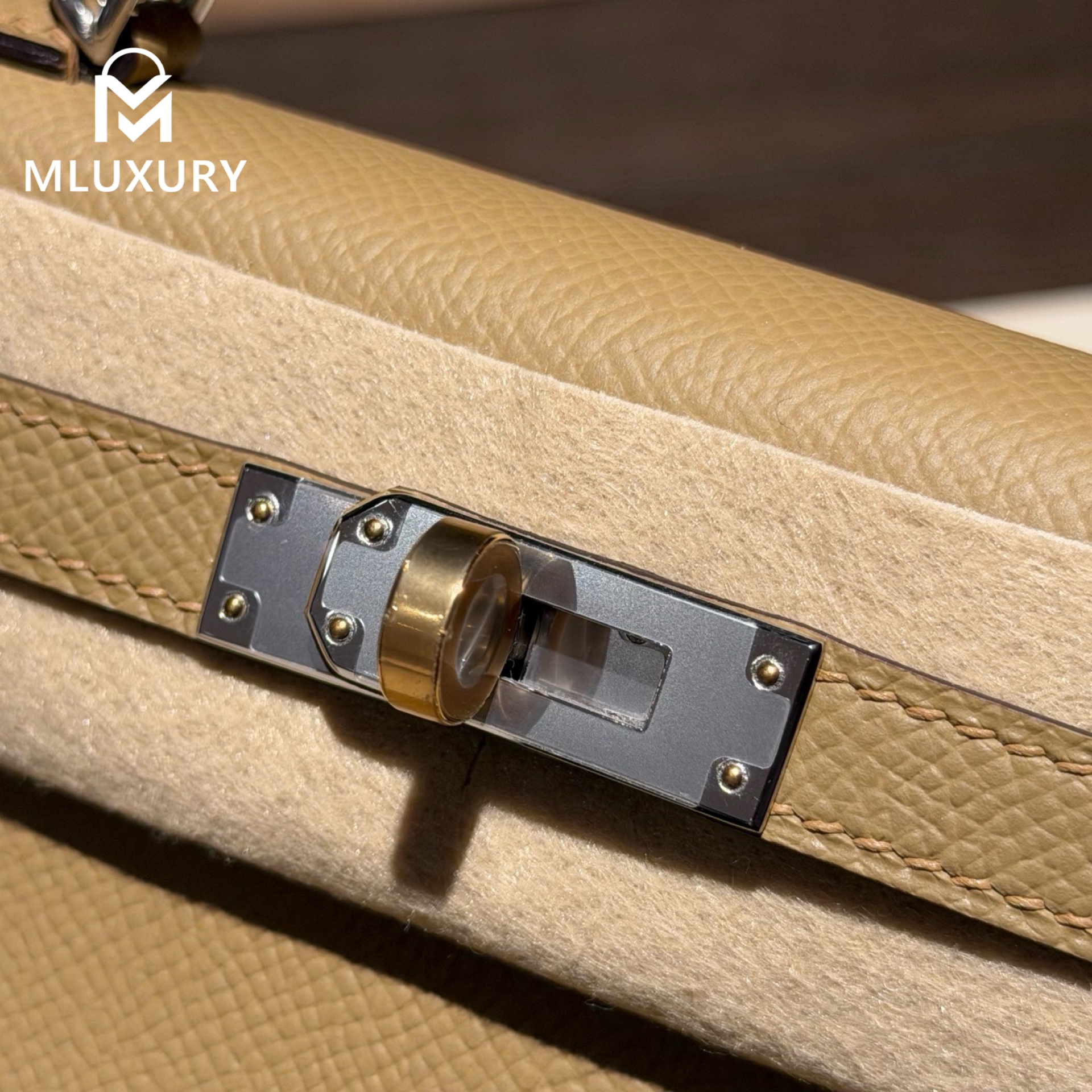 Hermès Mini Kelly II, Genuine Epsom leather, New color from 2026, 2D Dune, Double clasp