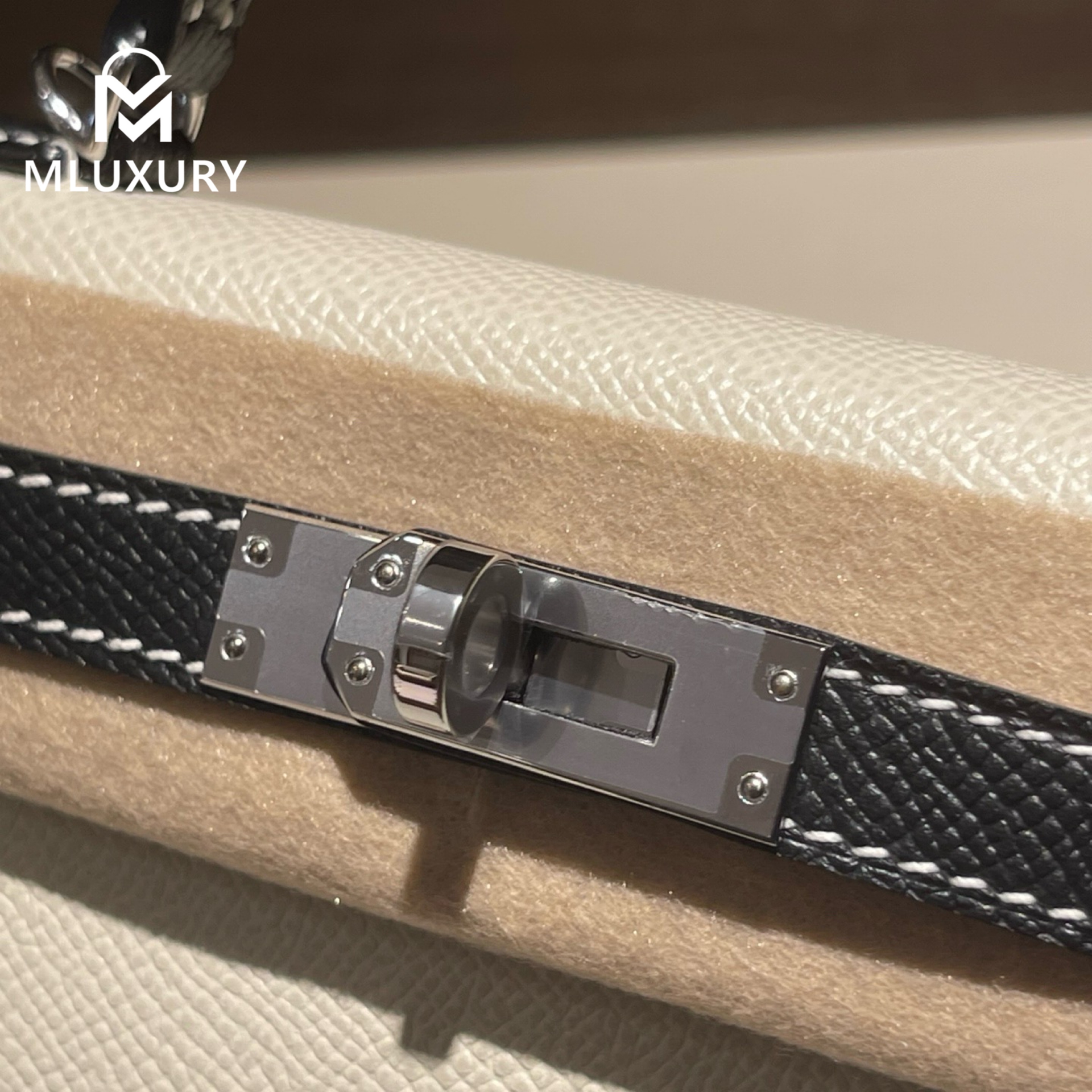 Hermès Mini Kelly II, Genuine Epsom leather, Milky white and black color scheme, Silver hardware