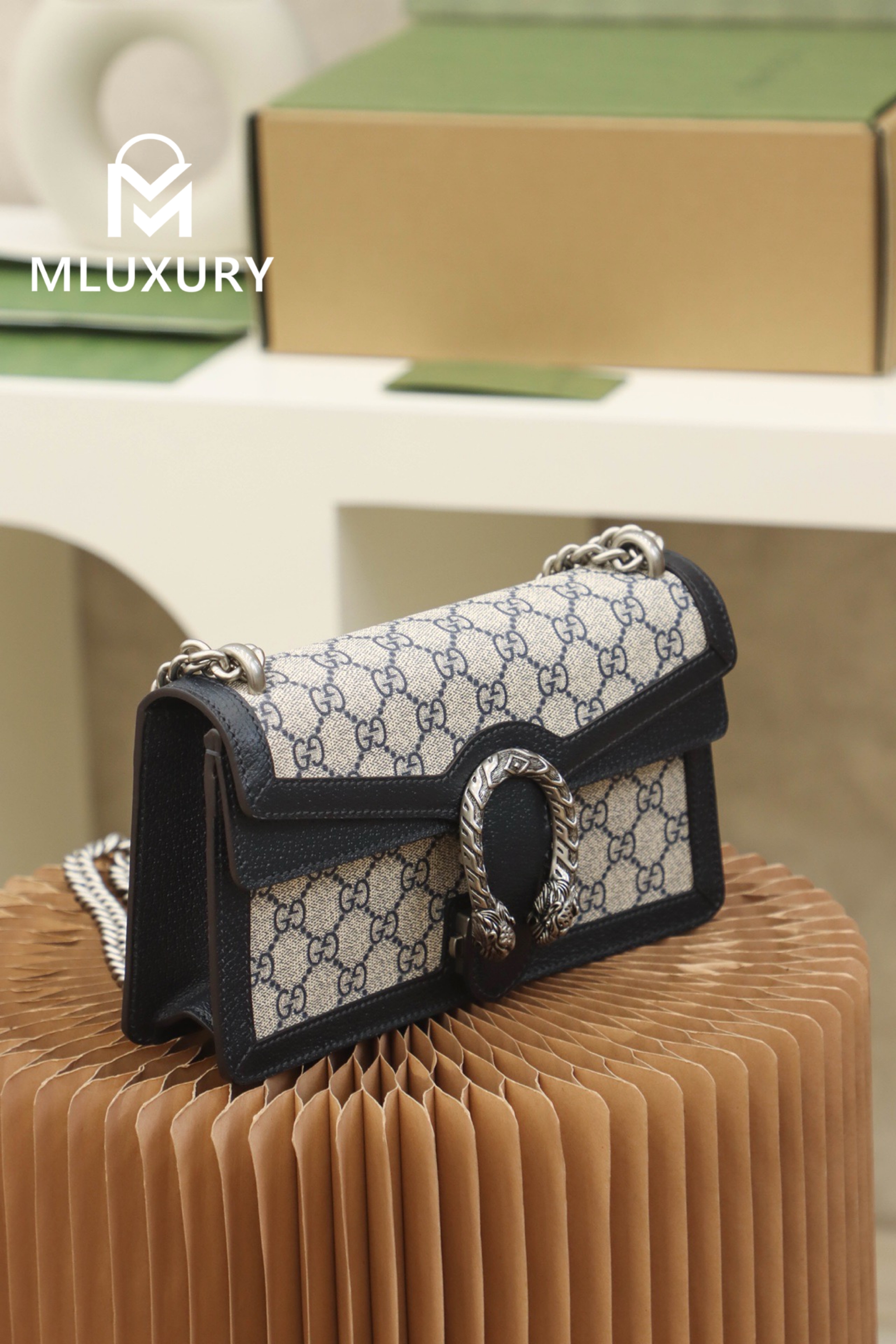 GUCCI Dionysus 25, Genuine Leather