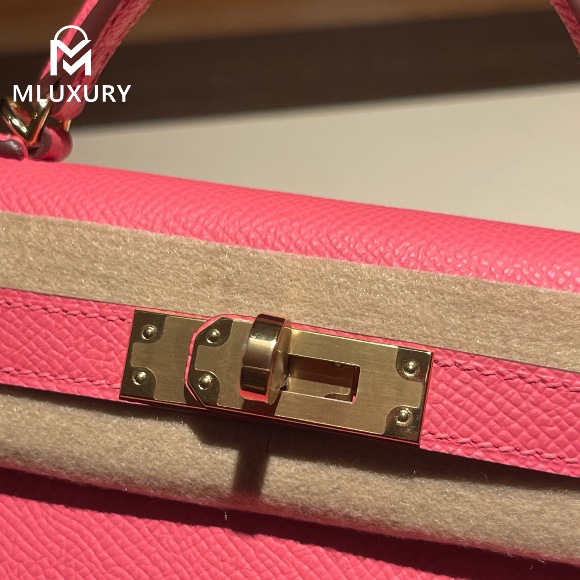 Hermès Mini Kelly II, Genuine Epsom leather, Pink lipstick, Gold hardware
