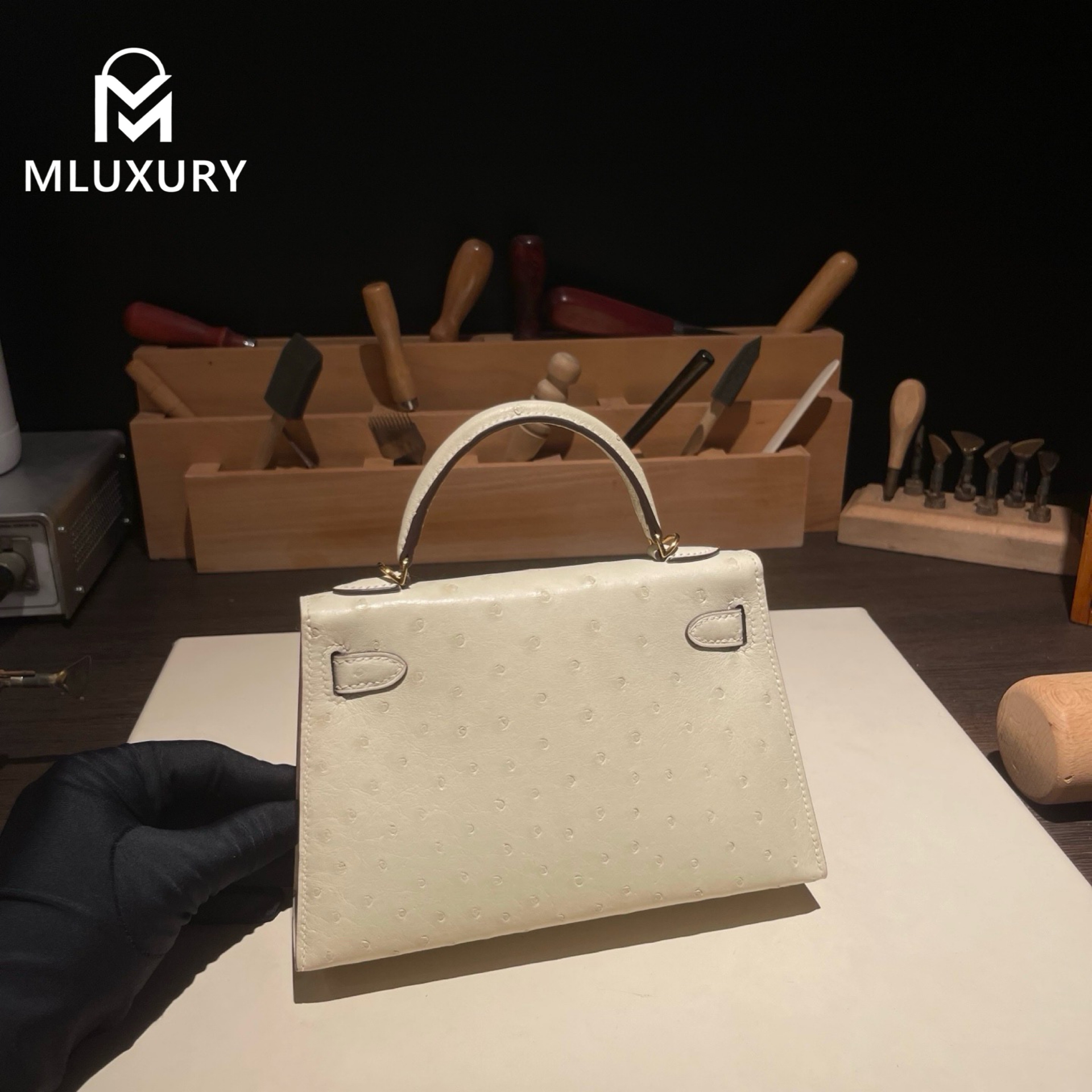 Hermès Mini Kelly II, Ostrich leather, Wool white, Gold hardware