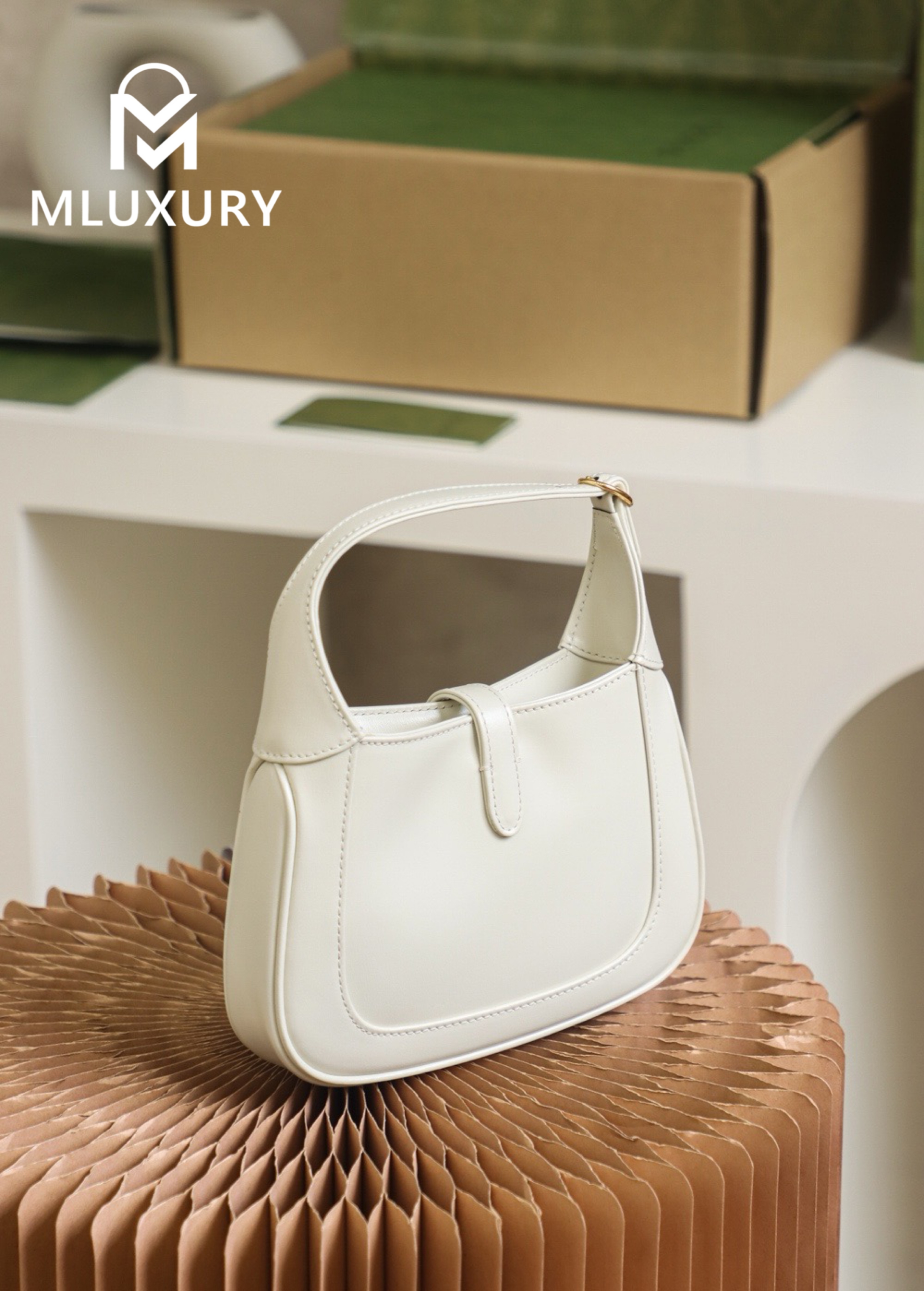 GUCCI Jackie 1961 Mini, Original Leather, White