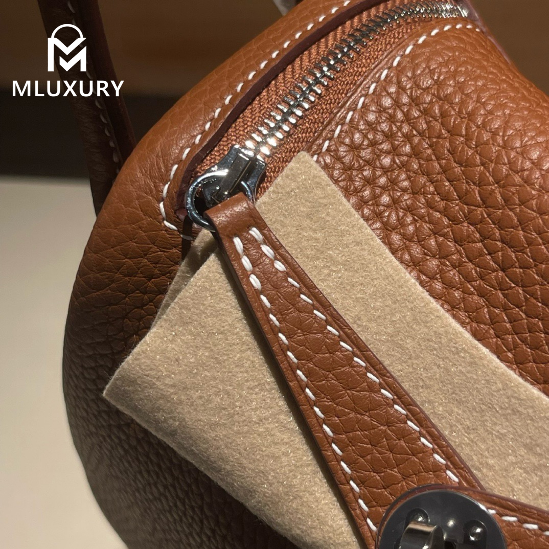 Hermès Mini Lindy II, TC leather, Gold-brown, Silver hardware