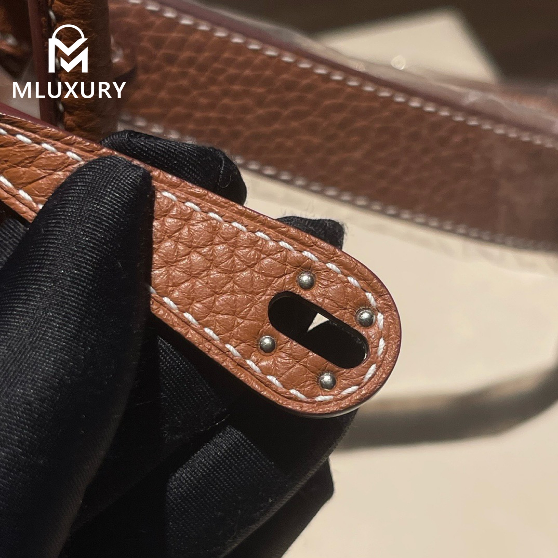 Hermès Mini Lindy II, TC leather, Gold-brown, Silver hardware