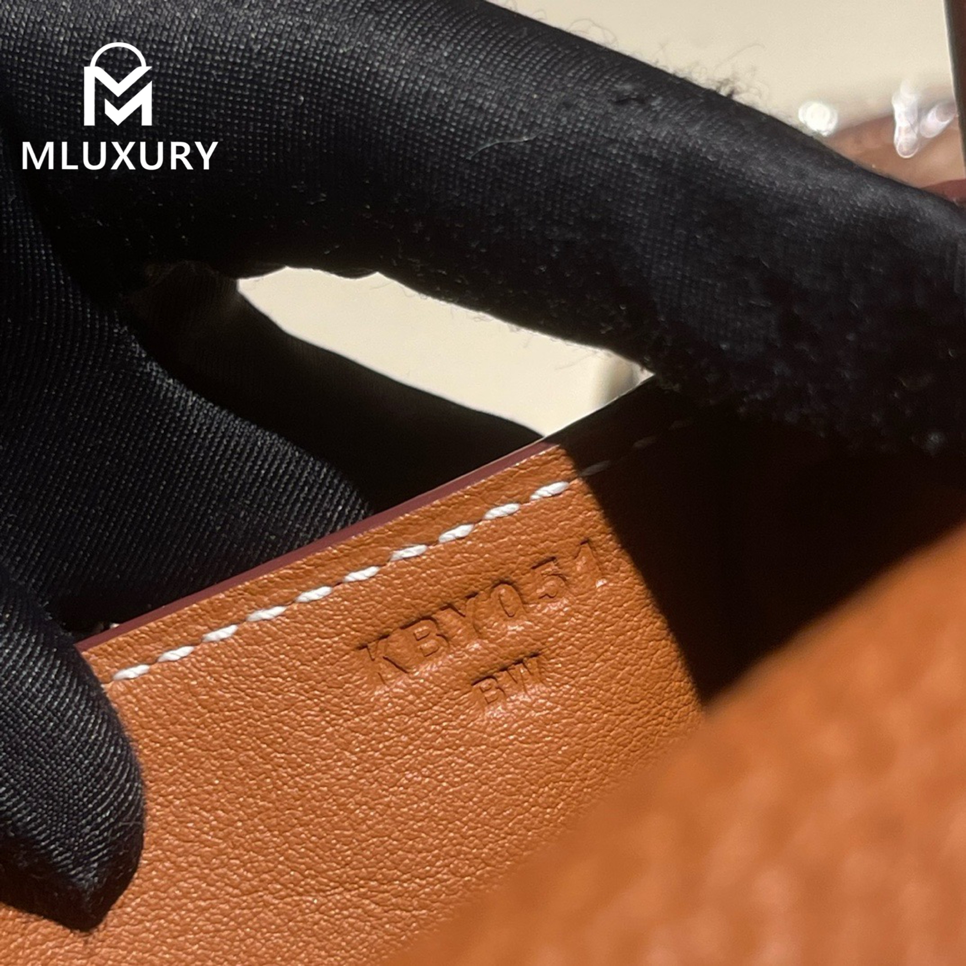 Hermès Mini Lindy II, TC leather, Gold-brown, Silver hardware