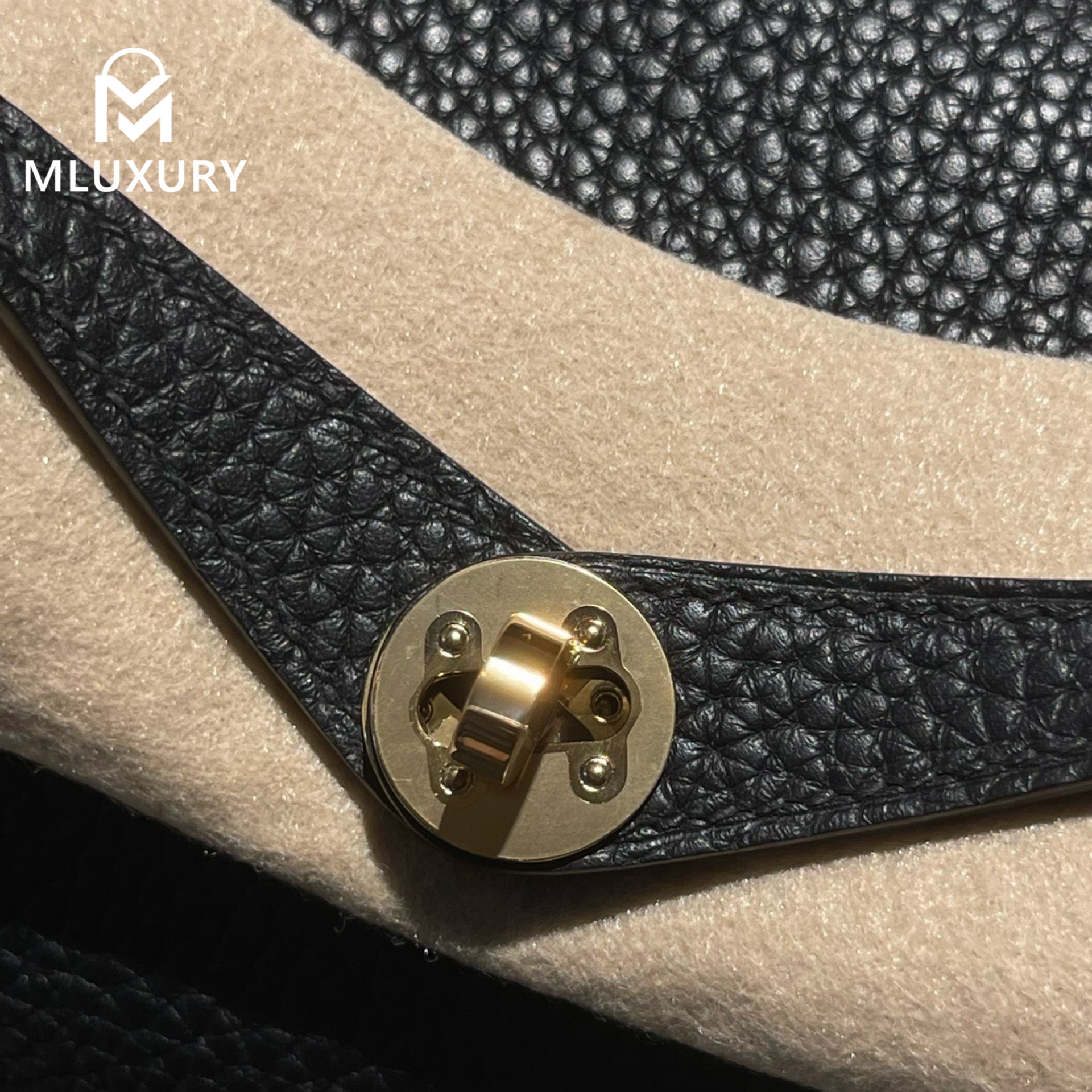 Hermès Mini Lindy II, TC leather, Black, Gold and Silver hardware
