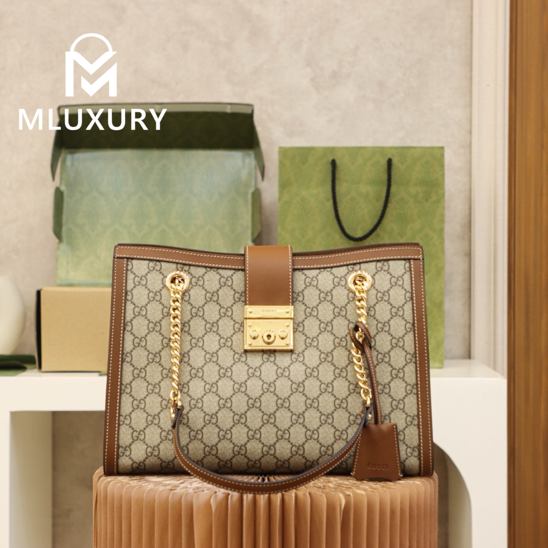GUCCI Padlock Medium, Genuine Leather
