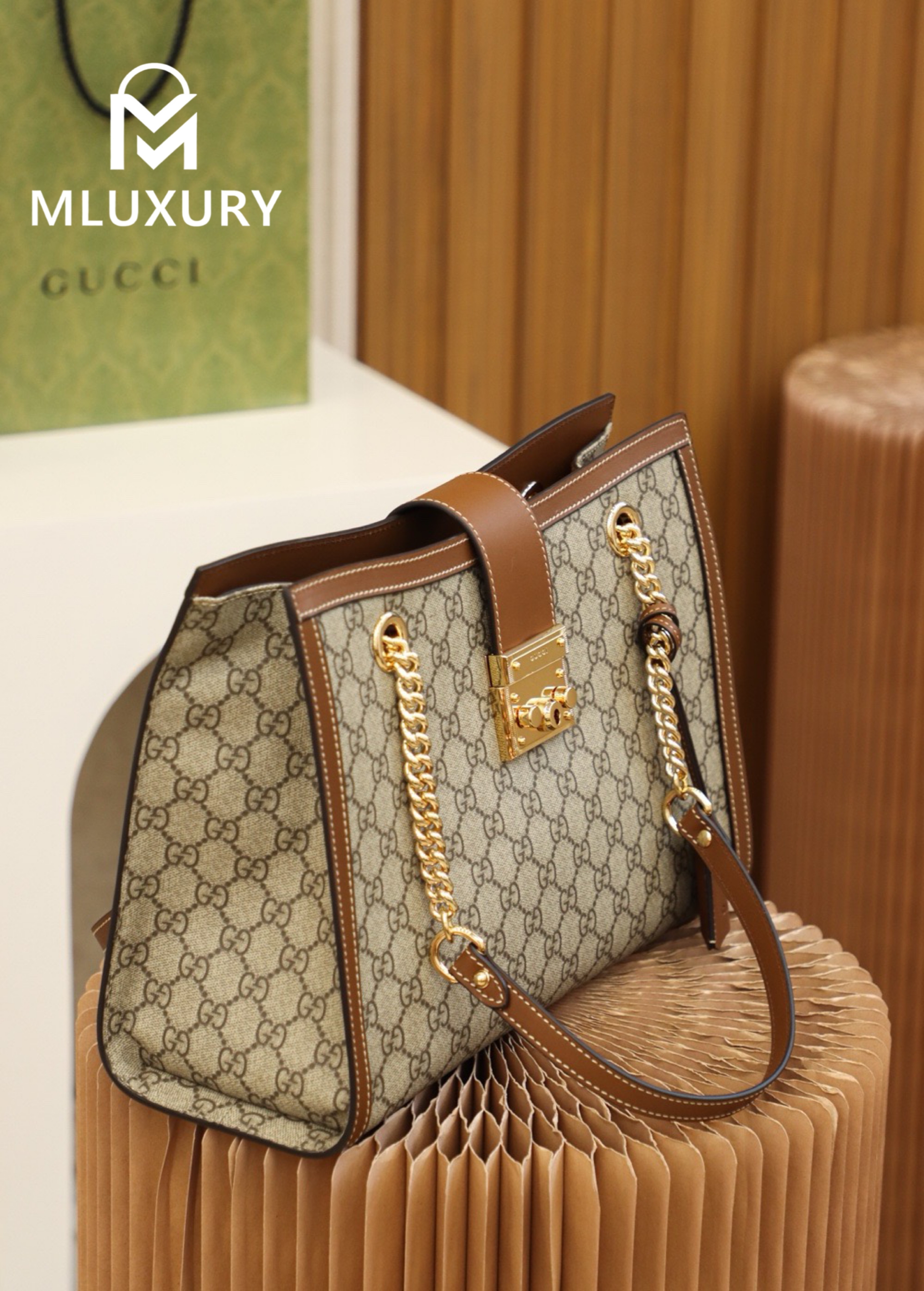 GUCCI Padlock Medium, Genuine Leather