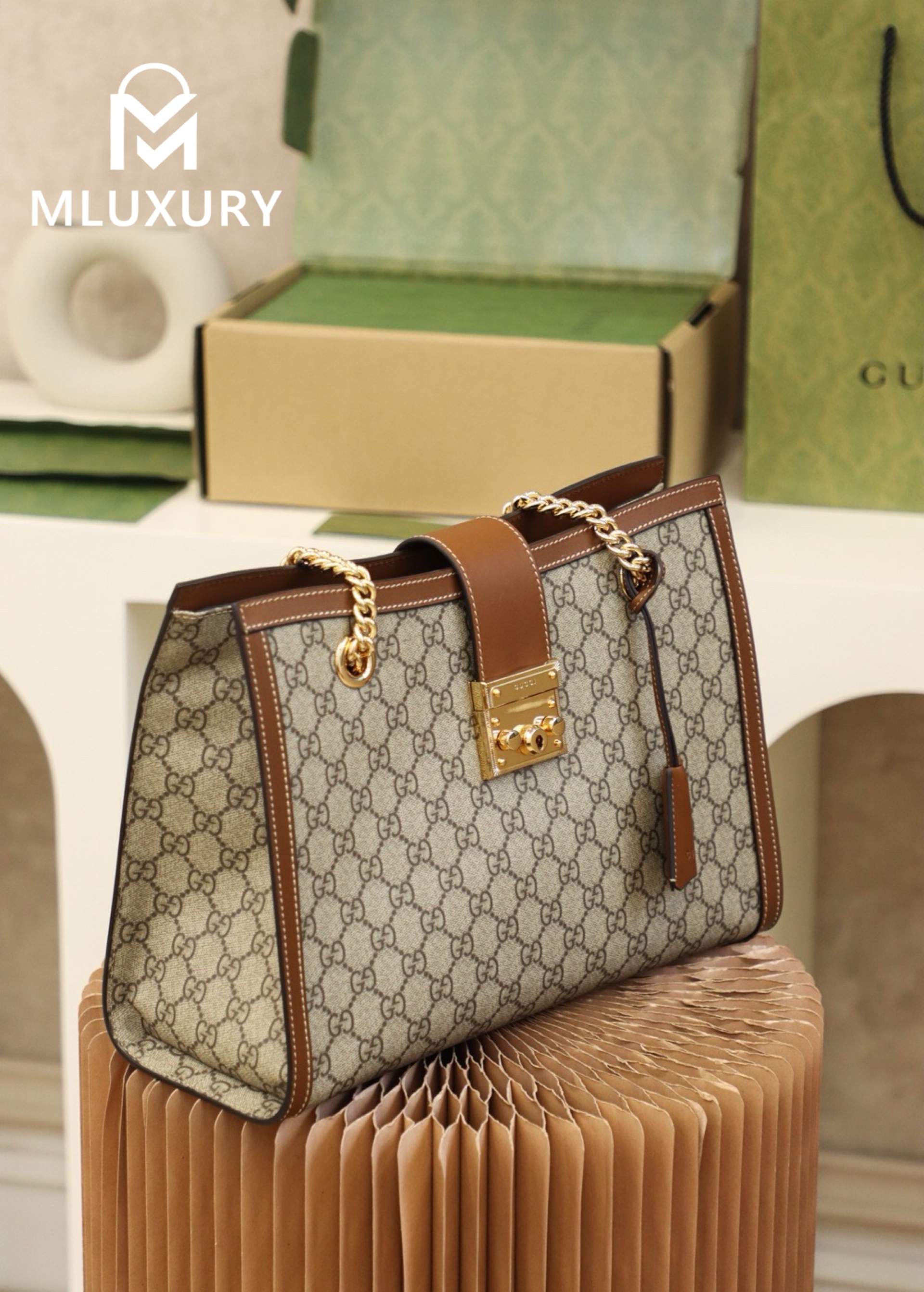 GUCCI Padlock Medium, Genuine Leather