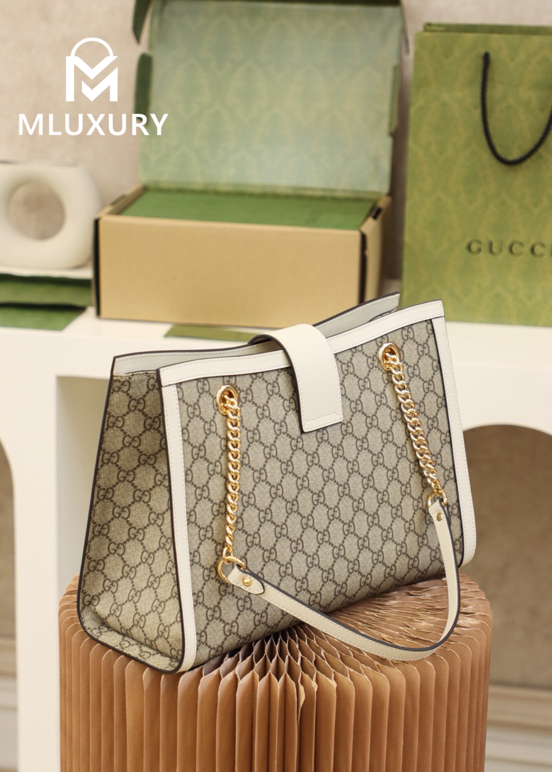 GUCCI Padlock Medium, Genuine Leather, White