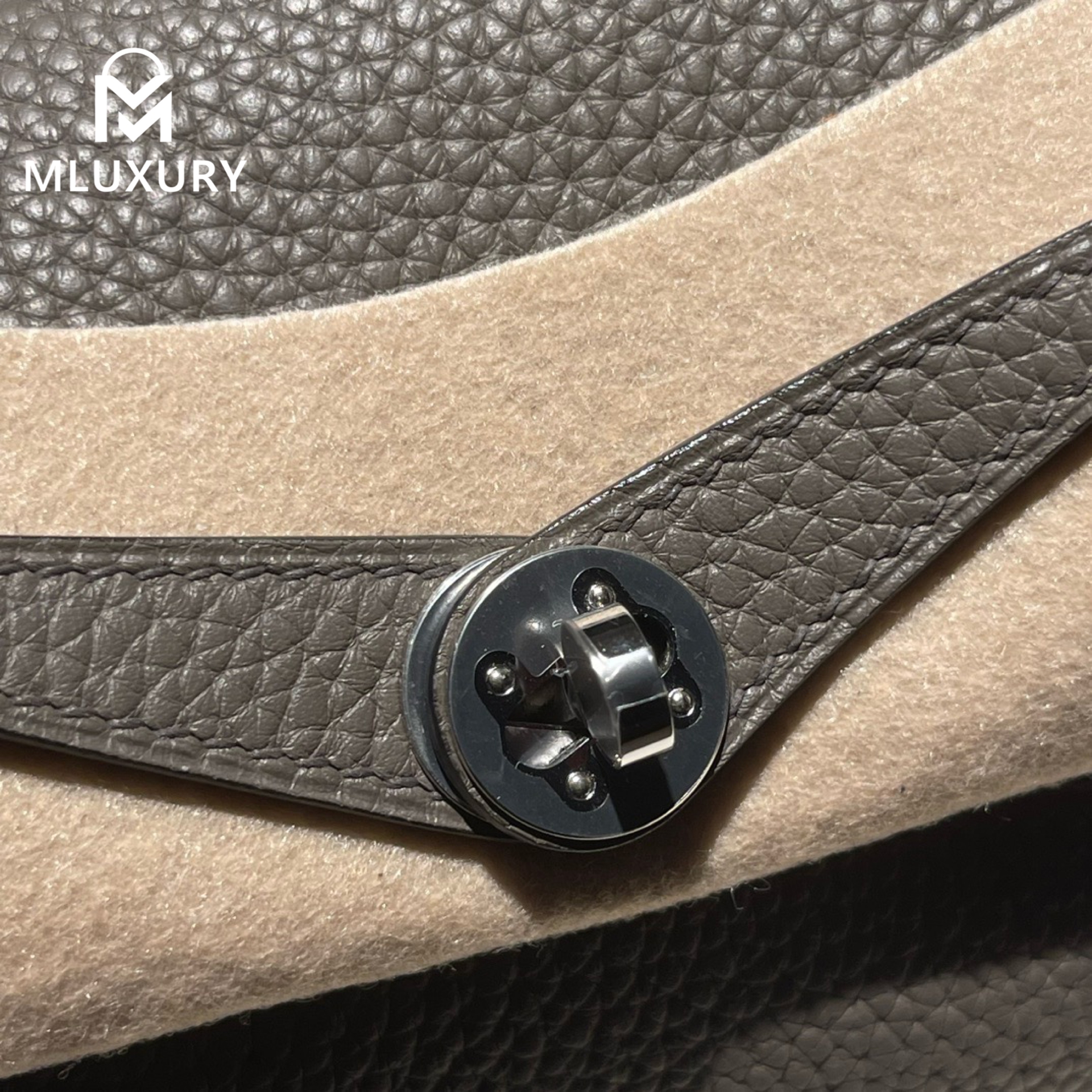Hermès Mini Lindy II, TC leather, Pewter grey, Gold and Silver hardware