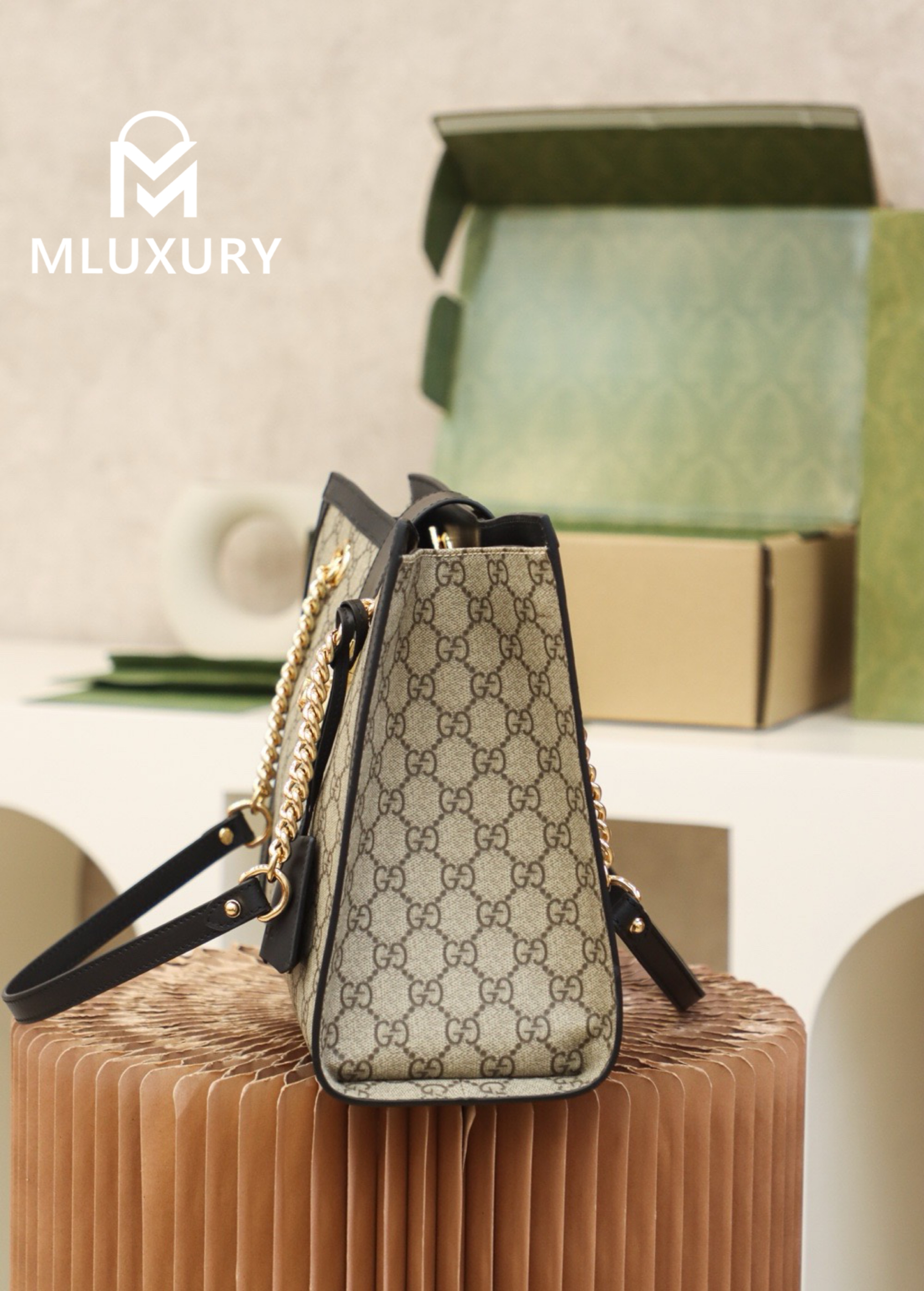 GUCCI Padlock Medium, Genuine Leather, Black
