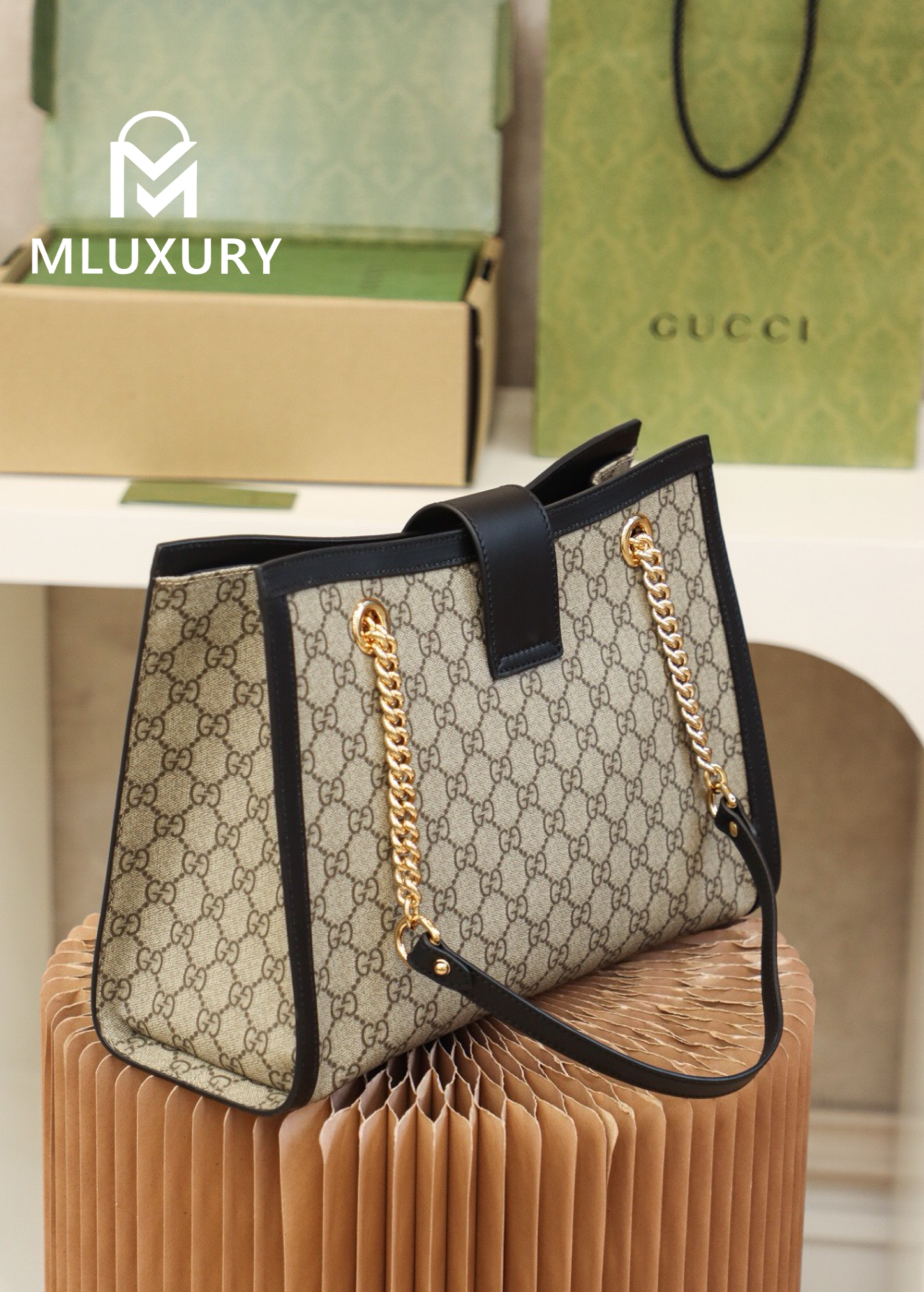 GUCCI Padlock Medium, Genuine Leather, Black