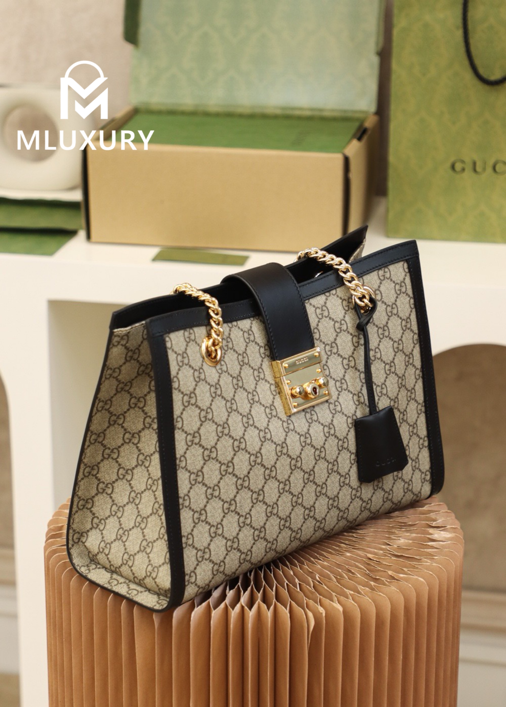 GUCCI Padlock Medium, Genuine Leather, Black