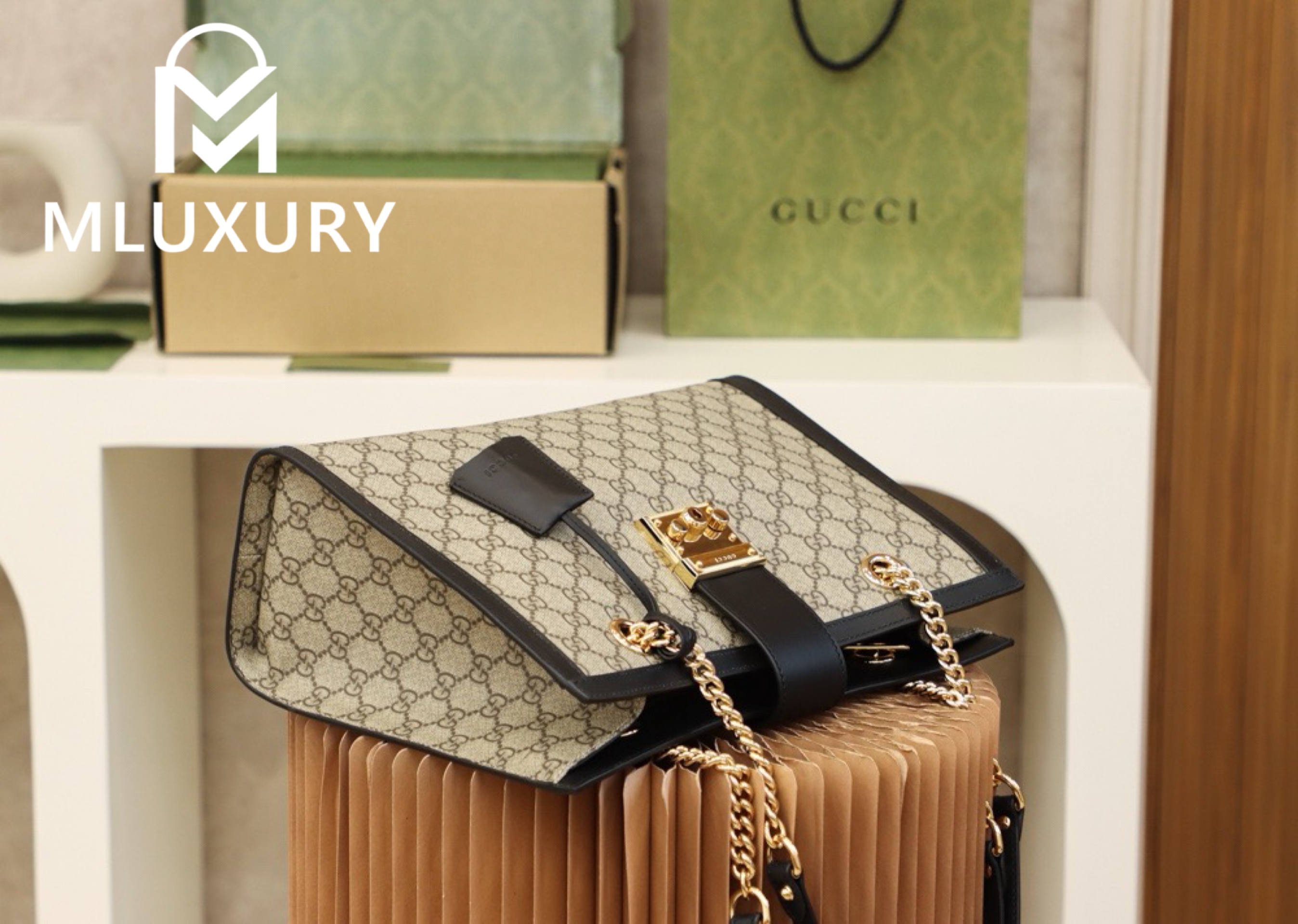GUCCI Padlock Medium, Genuine Leather, Black