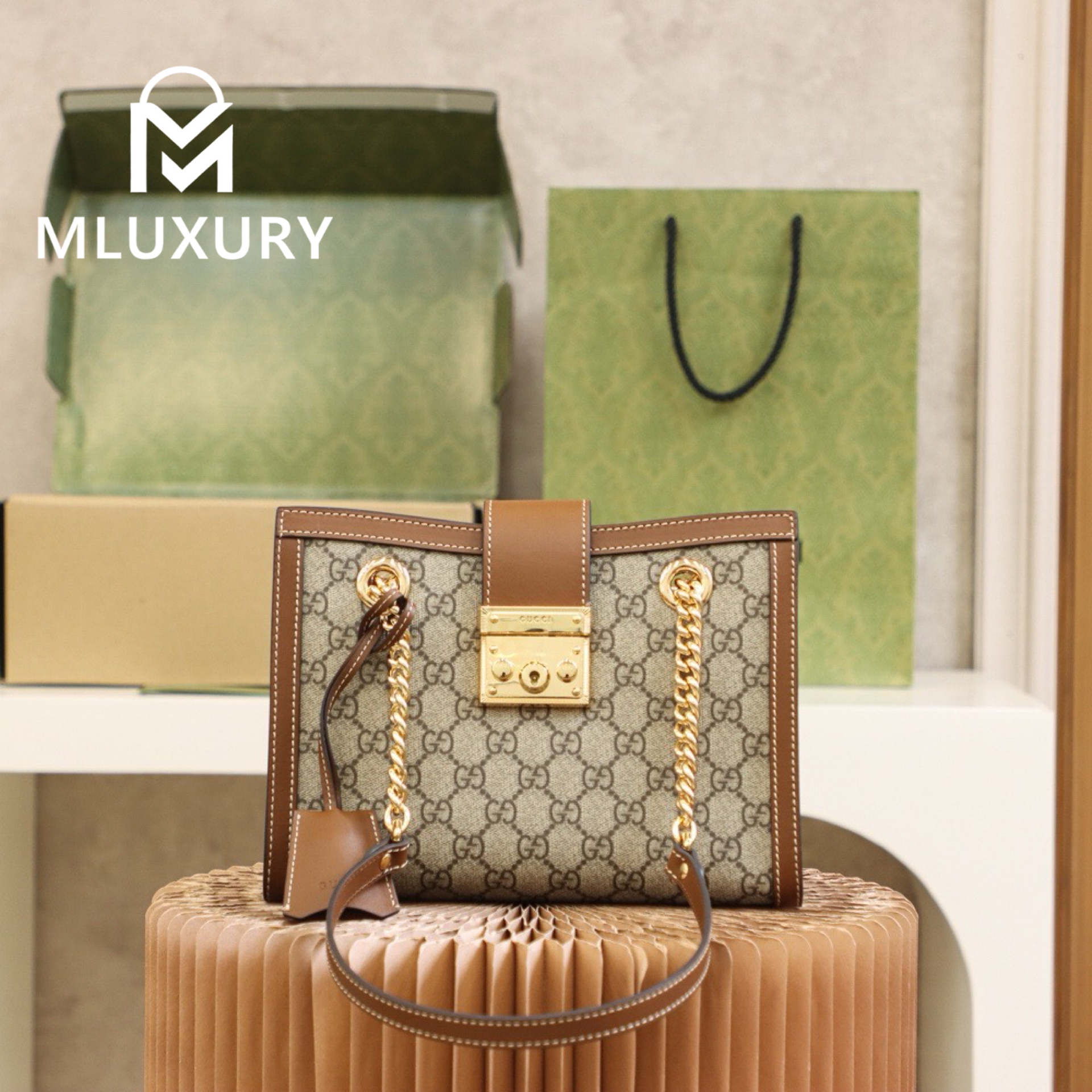 GUCCI Padlock Small, Genuine Leather
