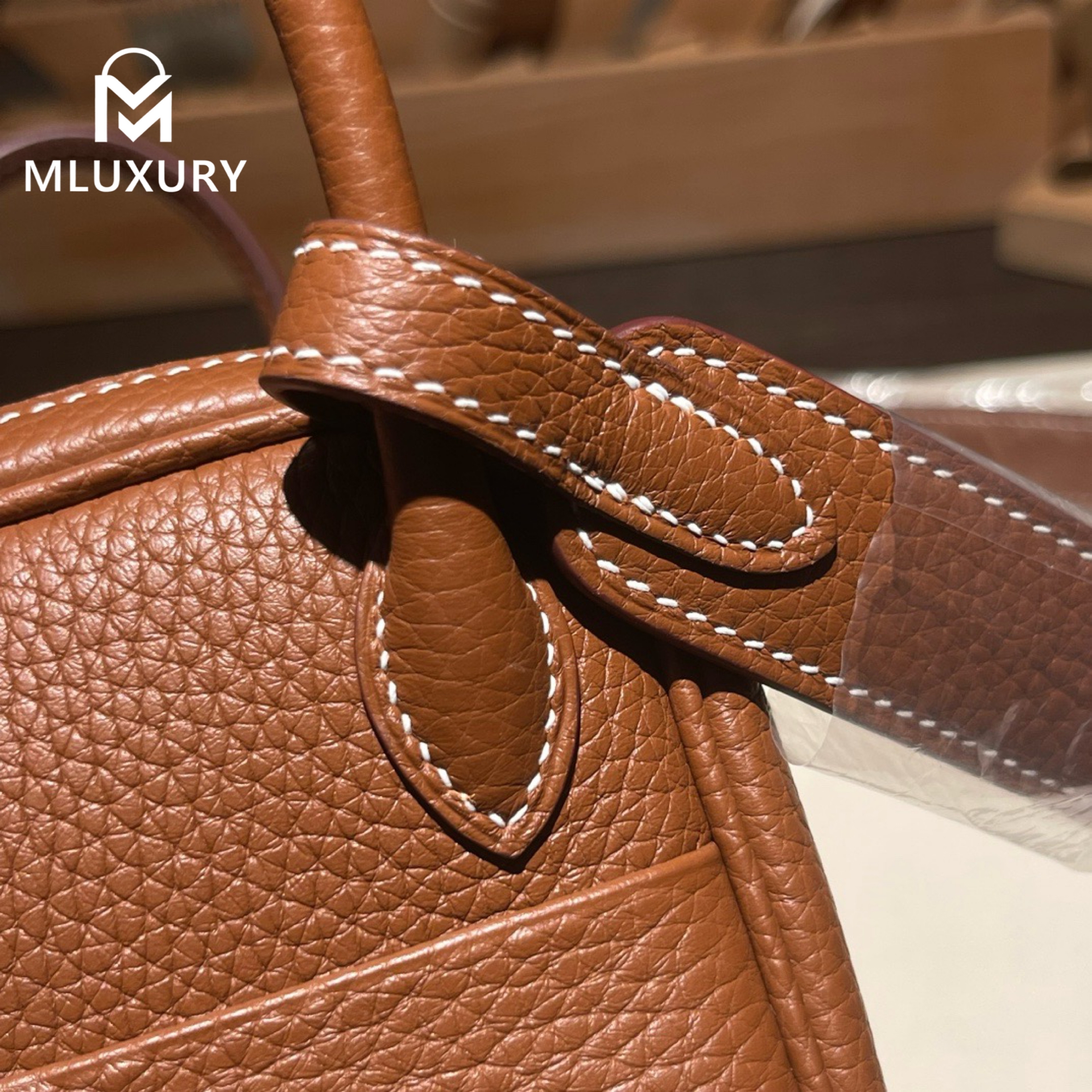 Hermès Mini Lindy II, TC leather, Gold-brown, Gold hardware