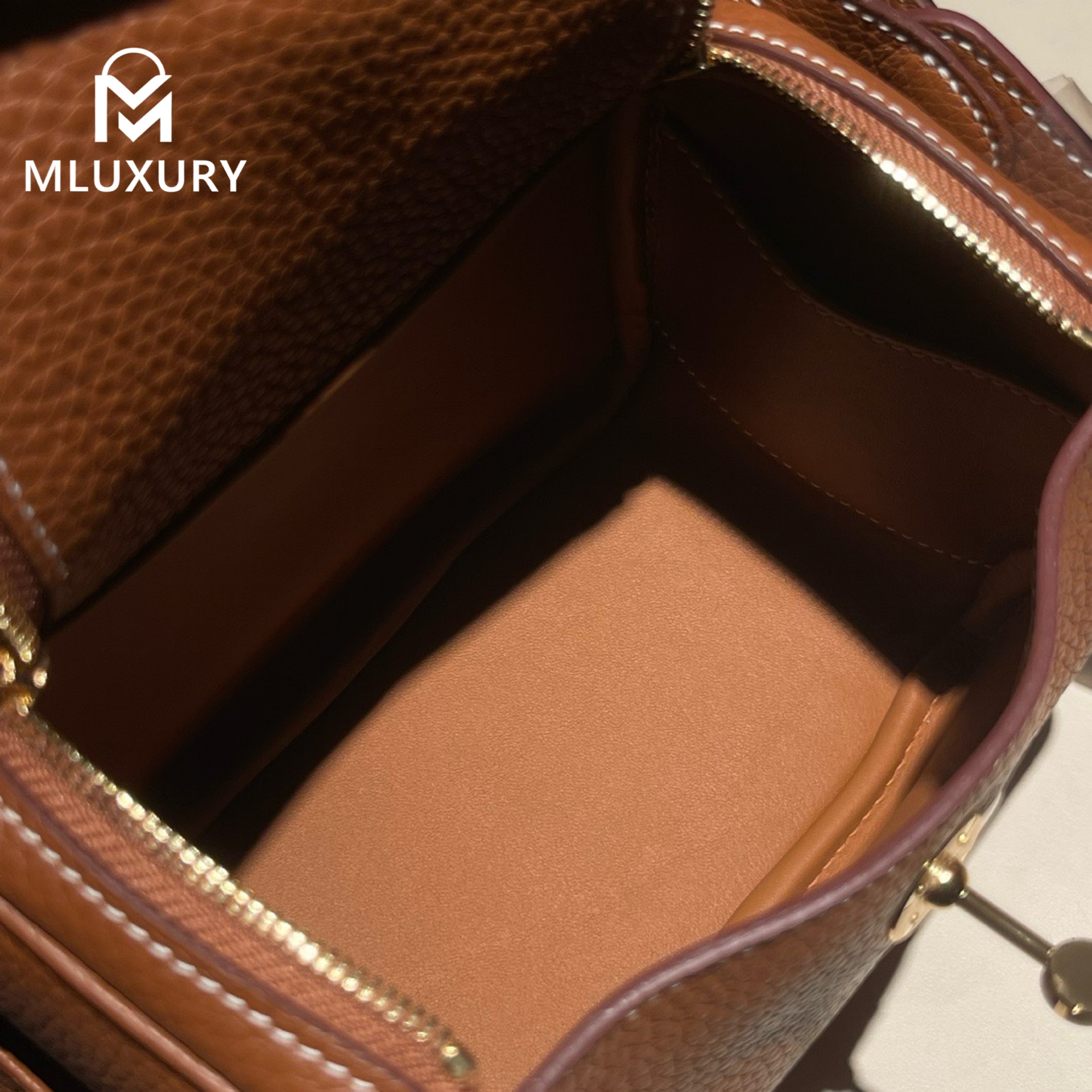 Hermès Mini Lindy II, TC leather, Gold-brown, Gold hardware