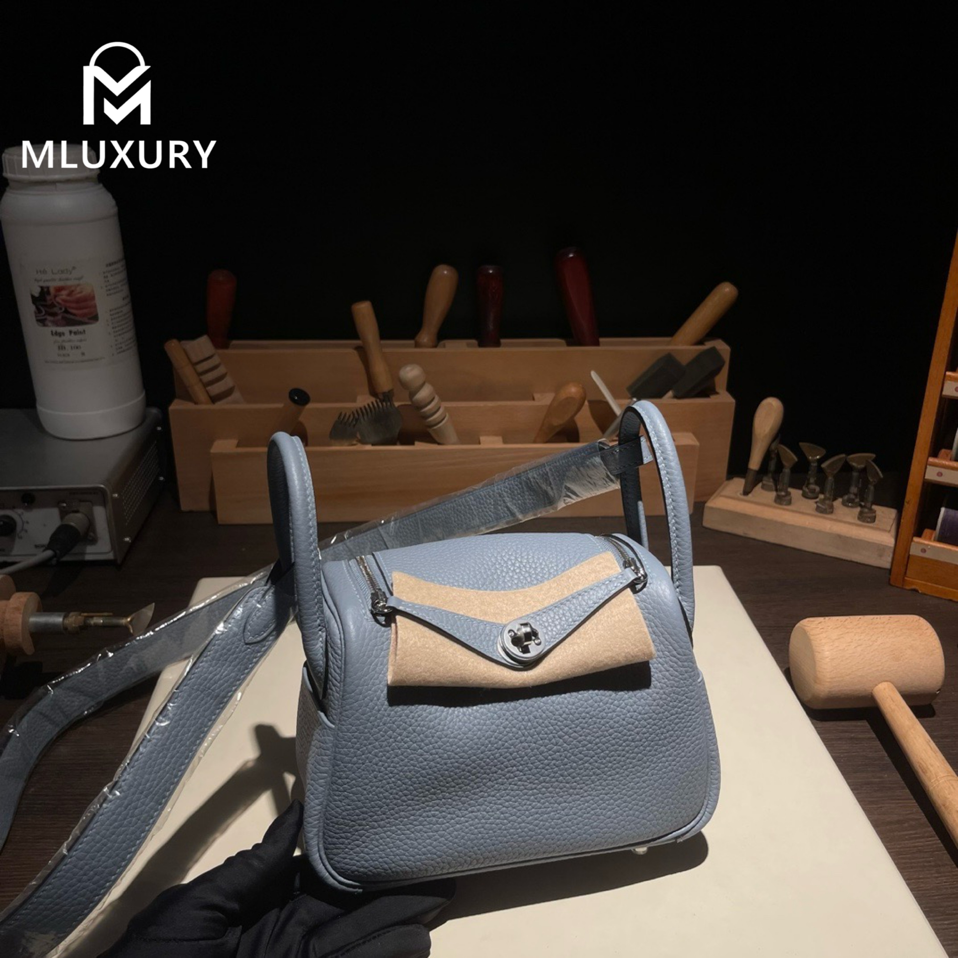 Hermès Mini Lindy II, TC leather, J7 linen blue, silver hardware