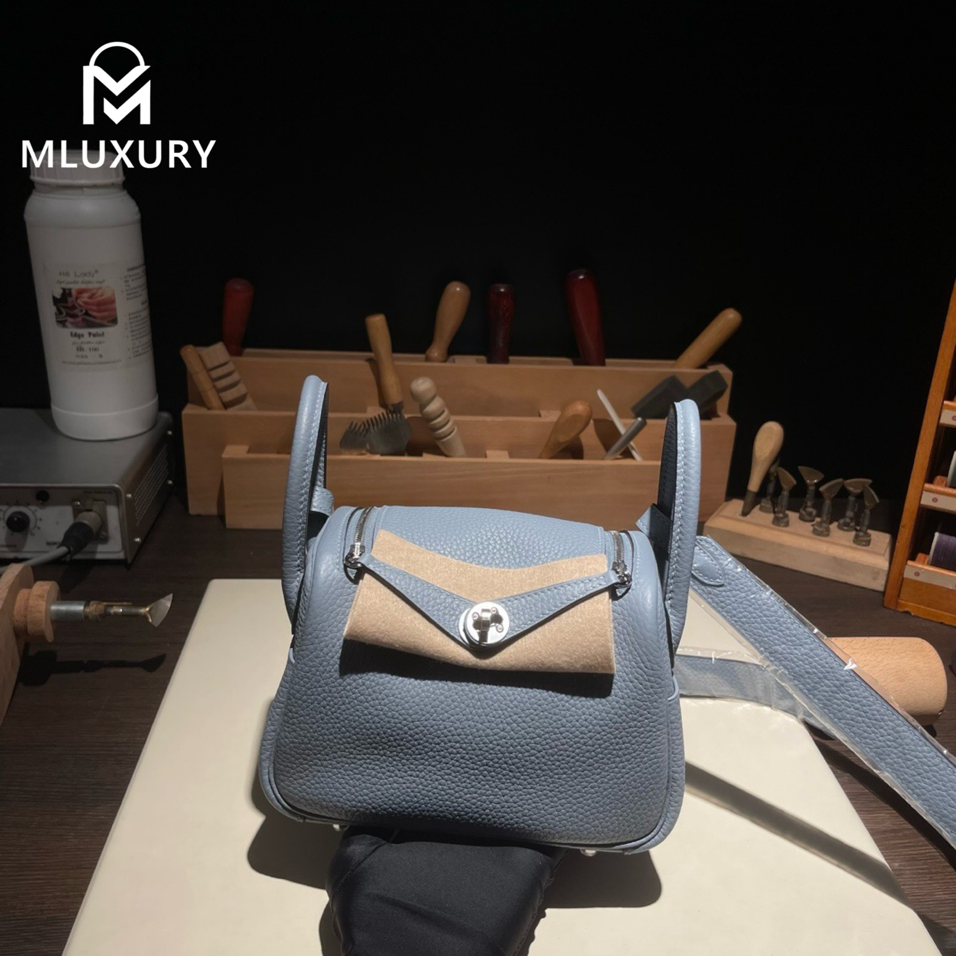 Hermès Mini Lindy II, TC leather, J7 linen blue, silver hardware