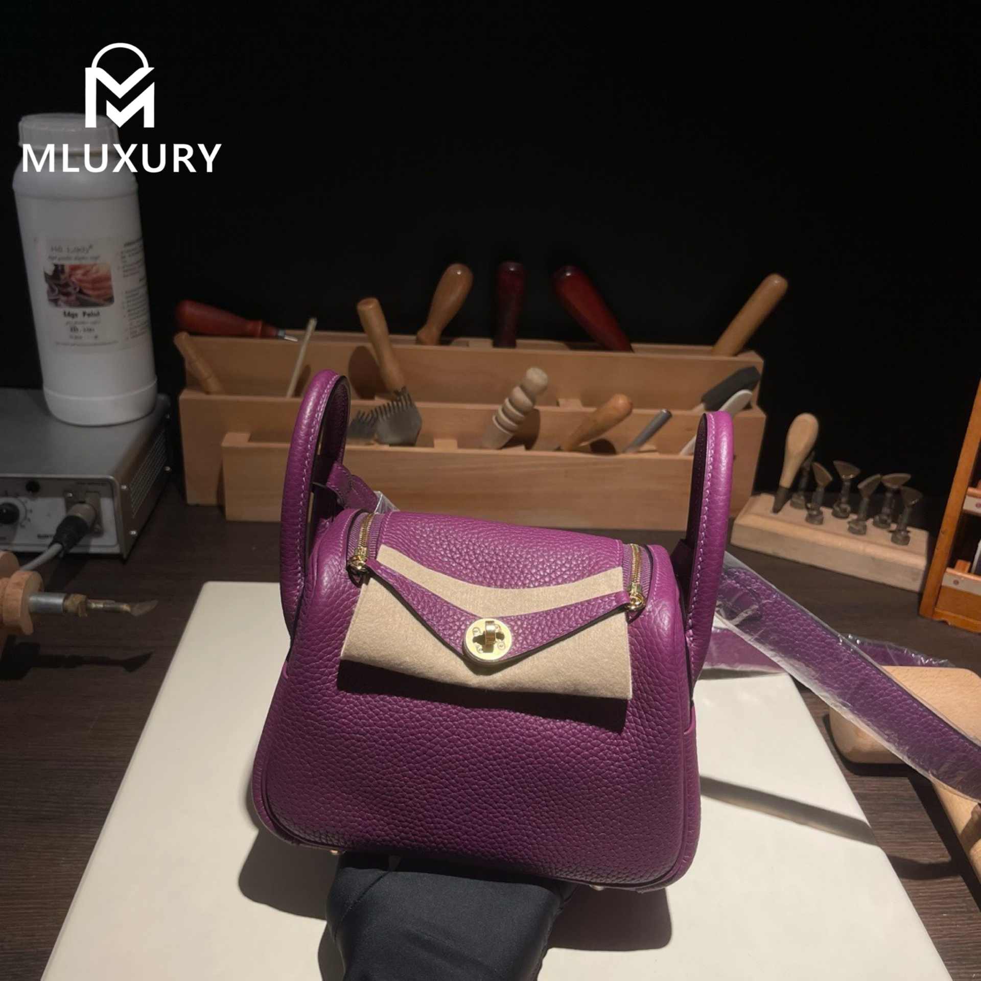 Hermès Mini Lindy II, TC leather, P9 anemone purple, Gold and silver