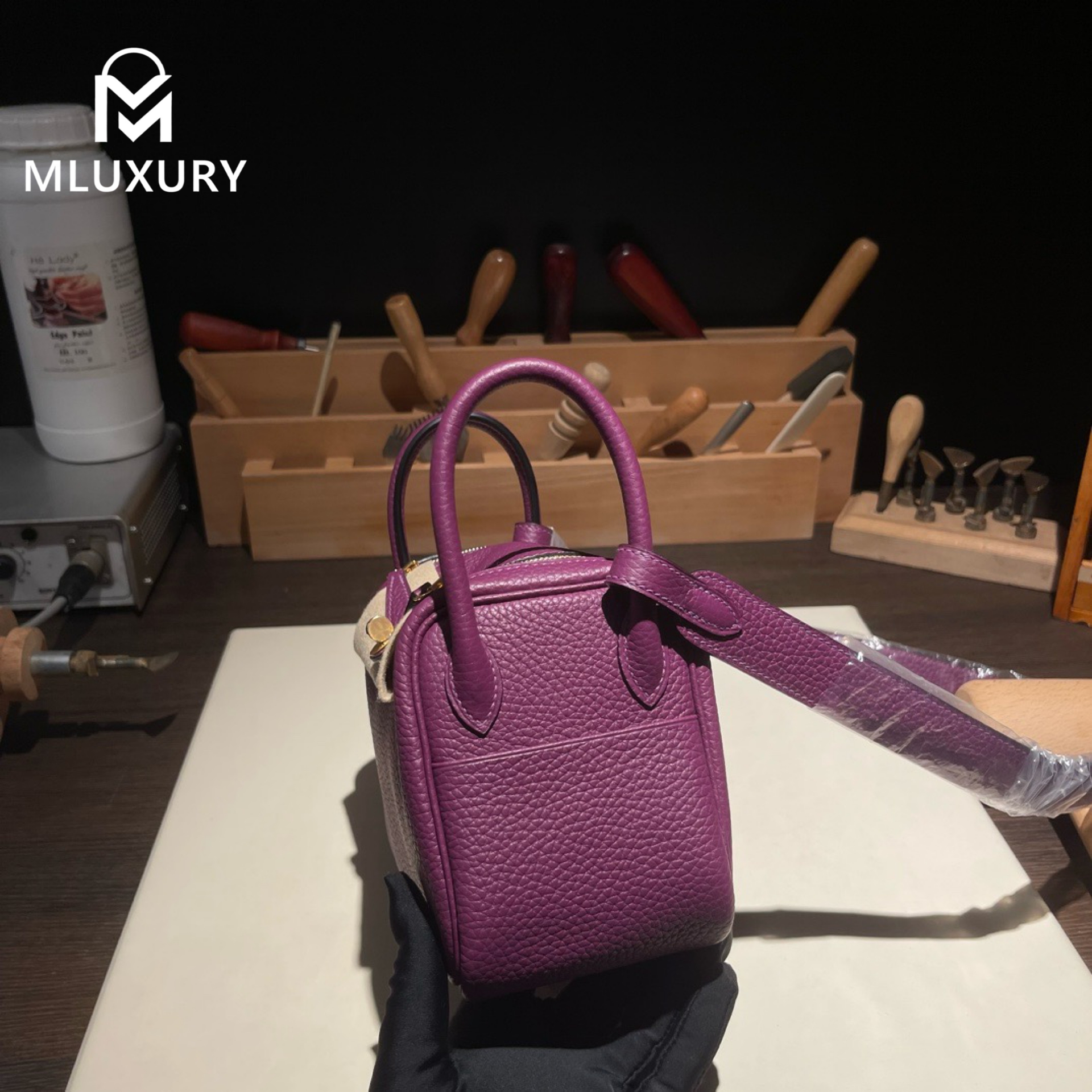 Hermès Mini Lindy II, TC leather, P9 anemone purple, Gold and silver