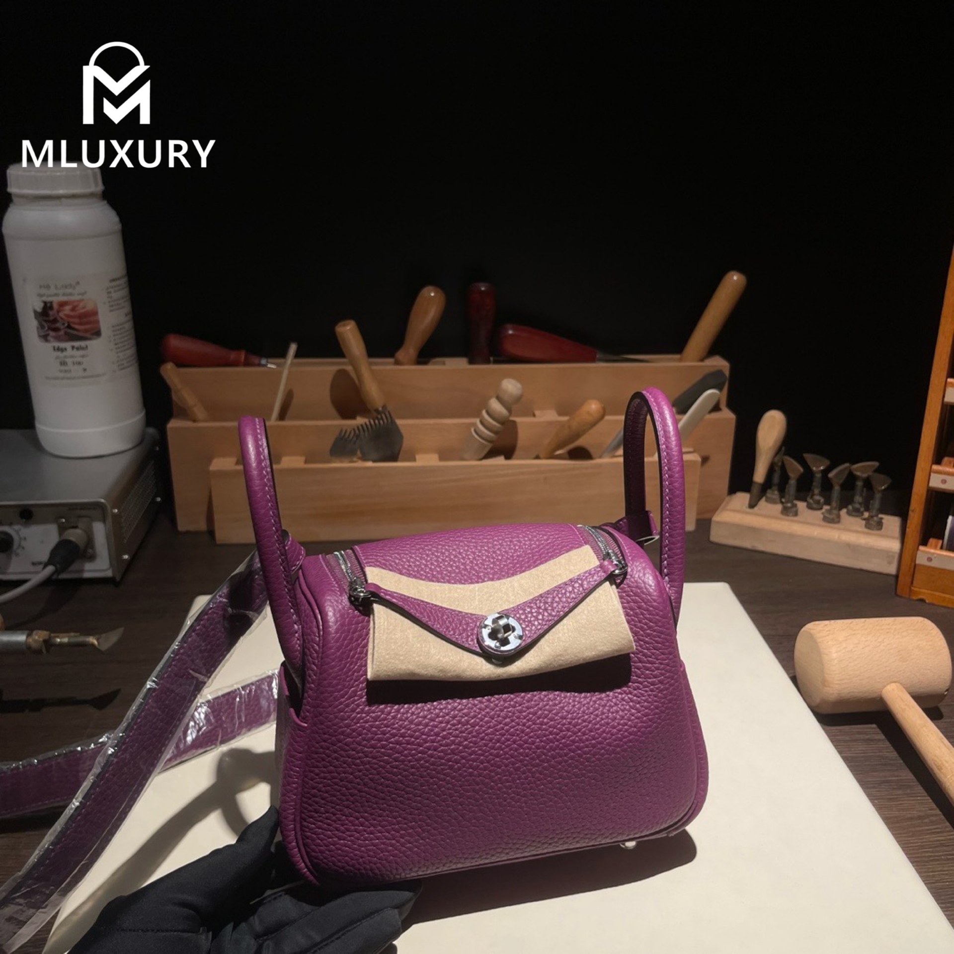Hermès Mini Lindy II, TC leather, P9 anemone purple, Gold and silver