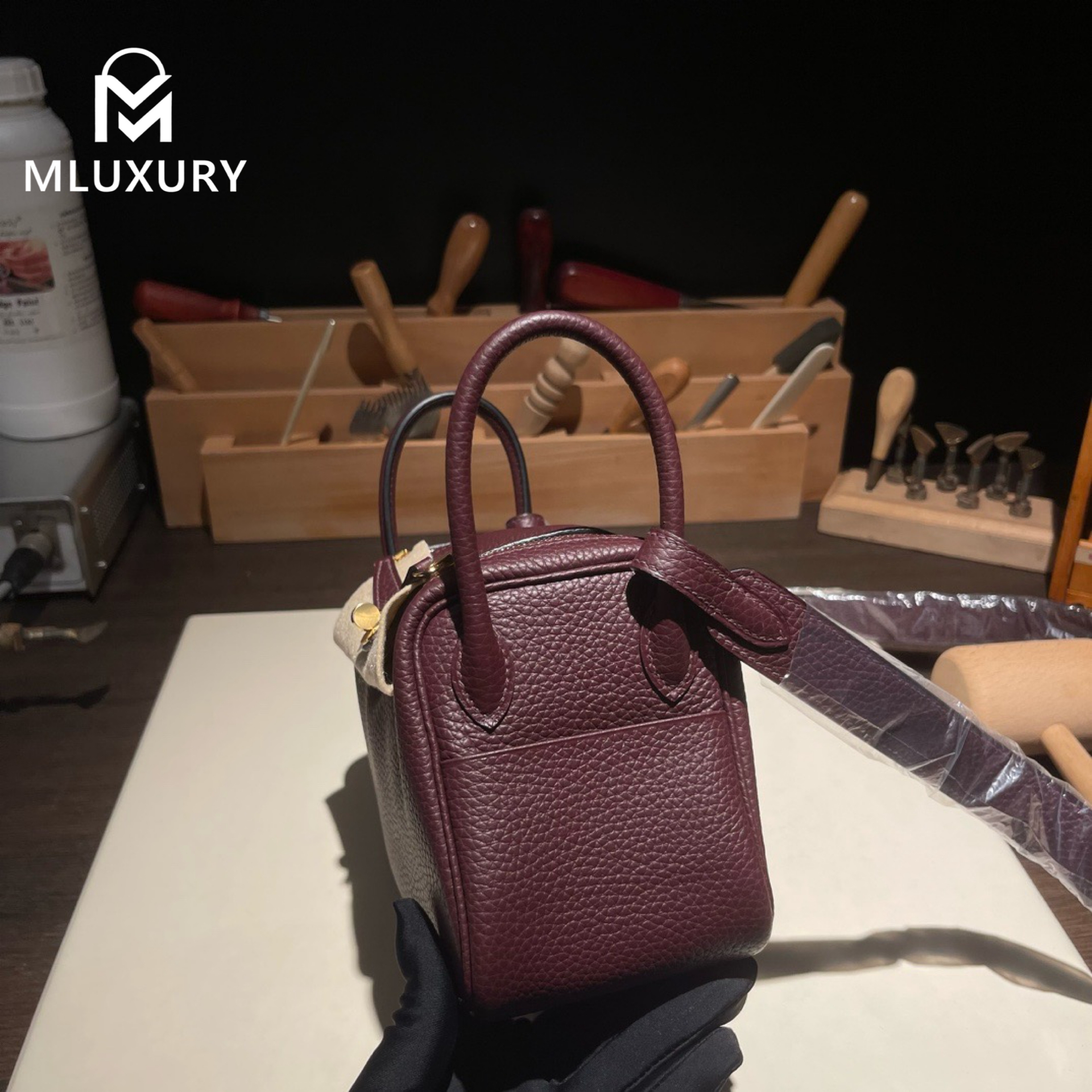 Hermès Mini Lindy II, TC leather, Saddle red, Silver hardware