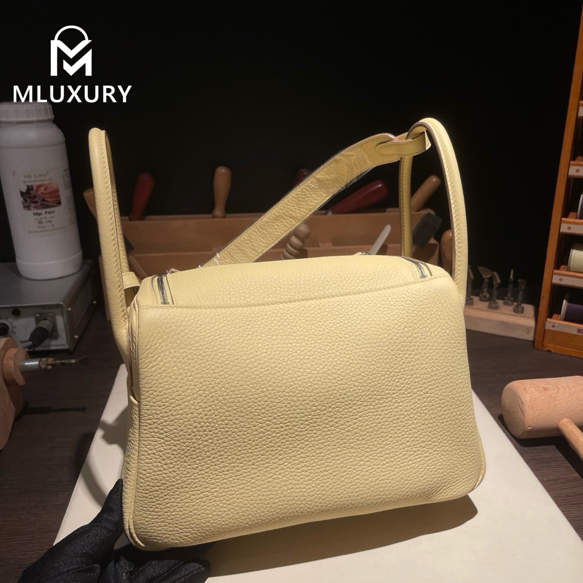 Hermès Lindy 26, French original Remy Carriat TC leather, light yellow, silver hardware