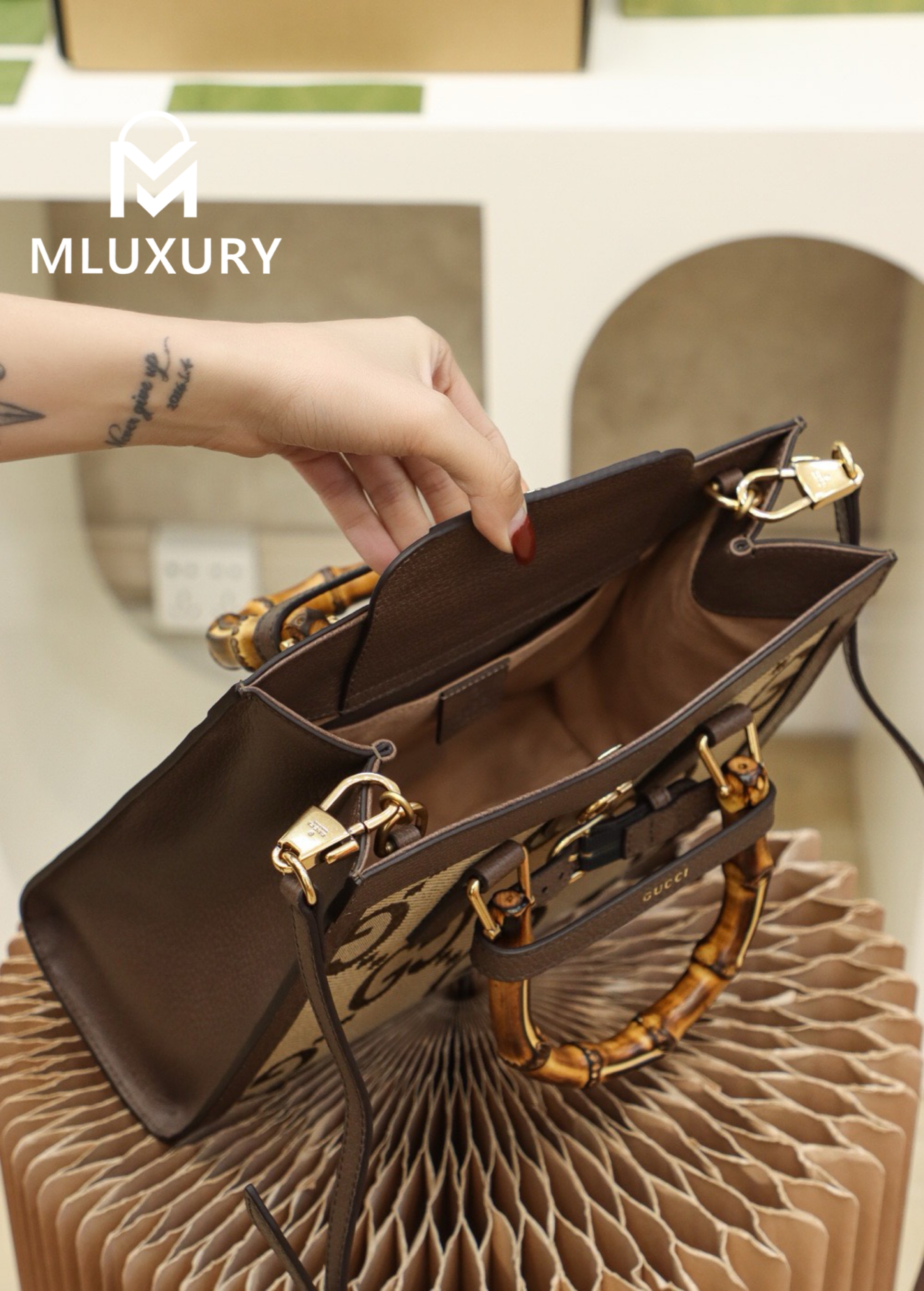 GUCCI Diana Tote Vintage Bamboo Style, Original Leather