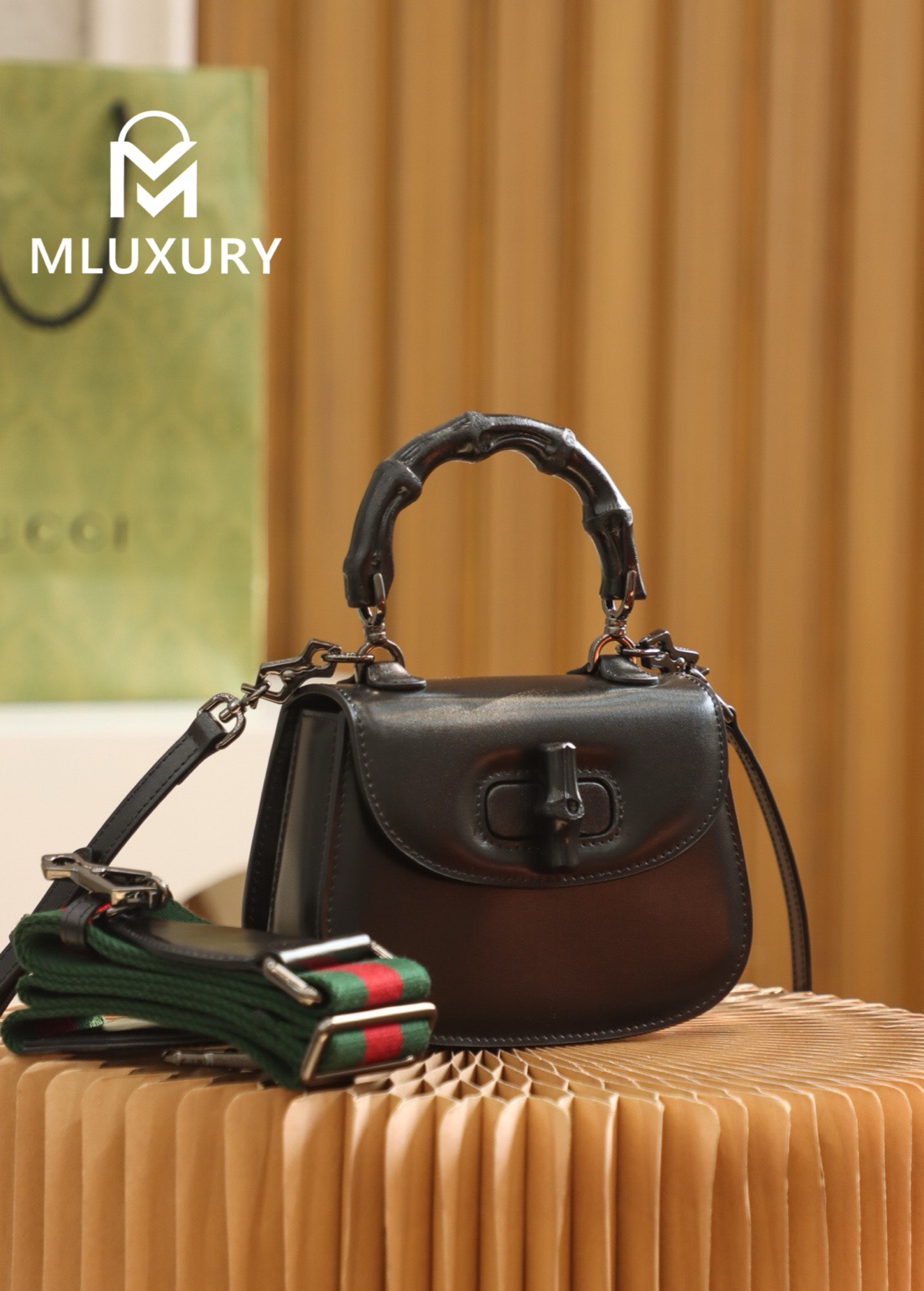 GUCCI Mini Retro Bamboo Collection, Original Leather