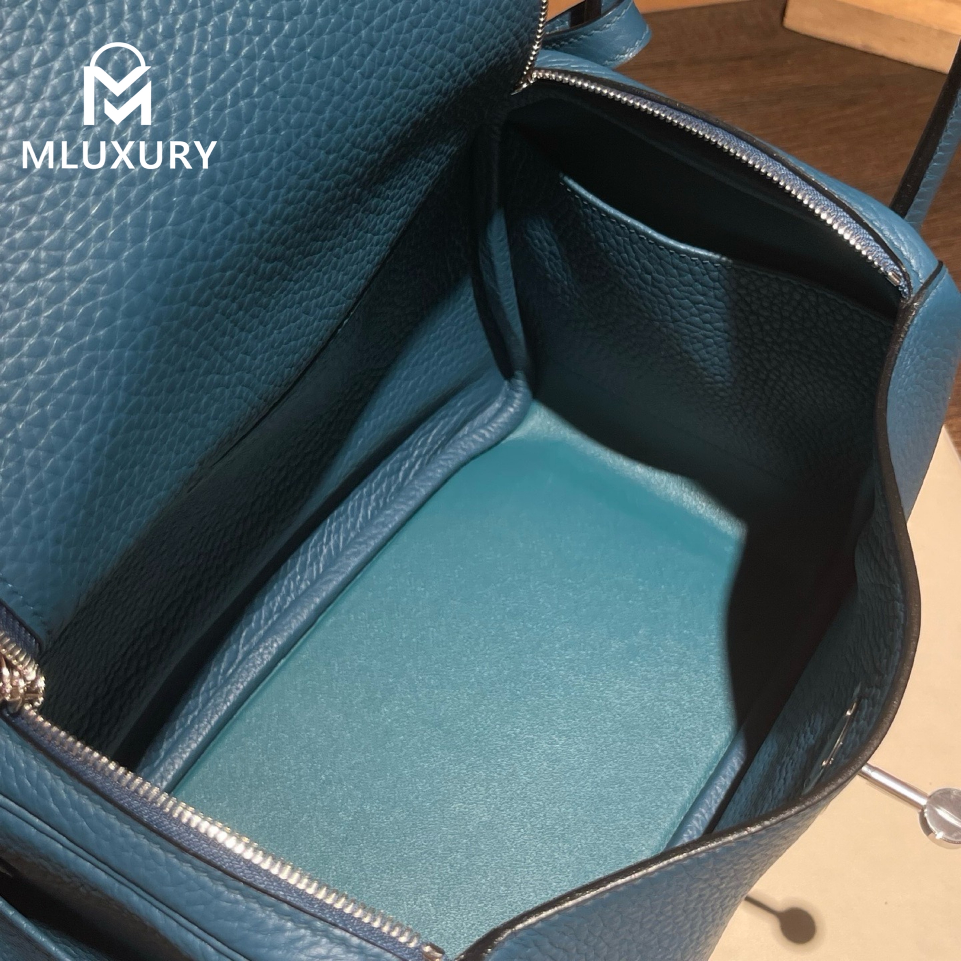 Hermès Lindy 26, made in France, Remy Carriat TC leather, Bosporus Blue, Silver hardware