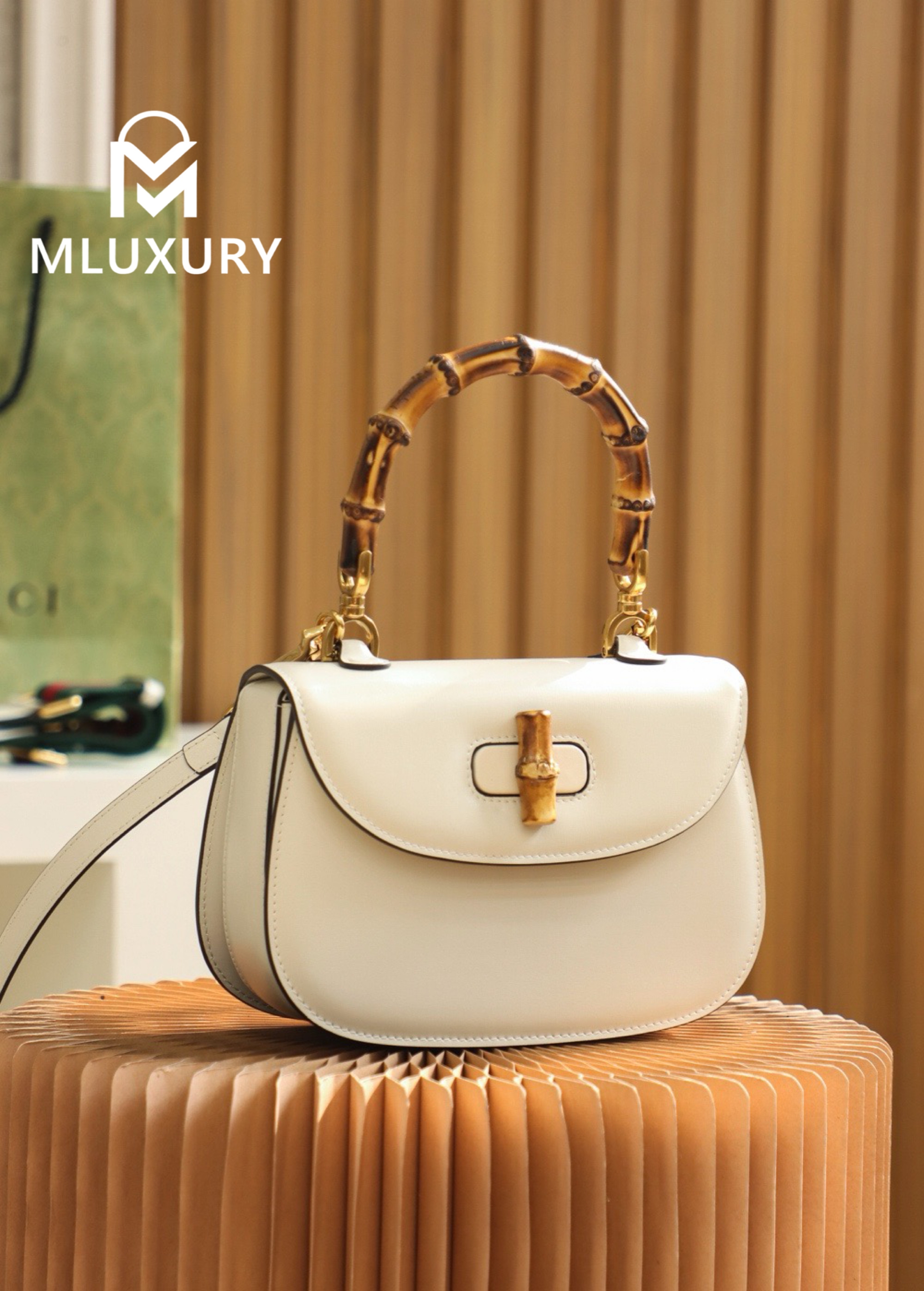 GUCCI Vintage Bamboo Handle Collection, Original Leather, White