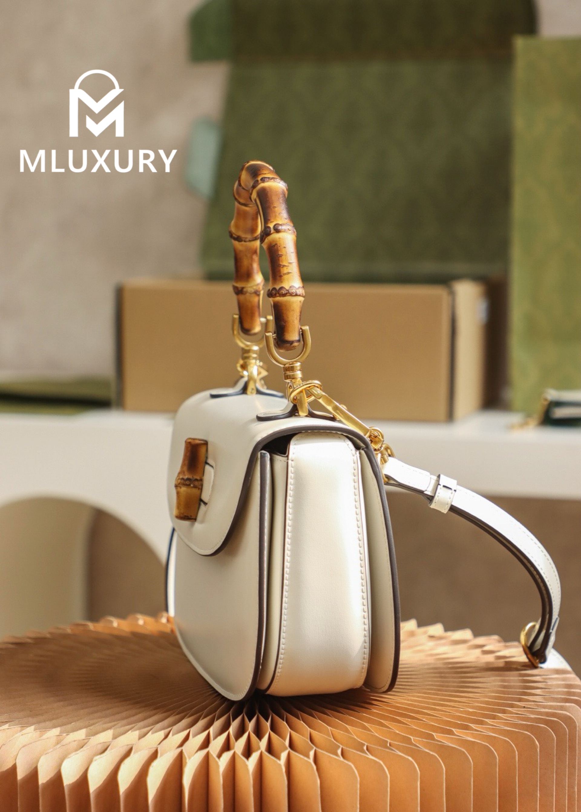 GUCCI Vintage Bamboo Handle Collection, Original Leather, White