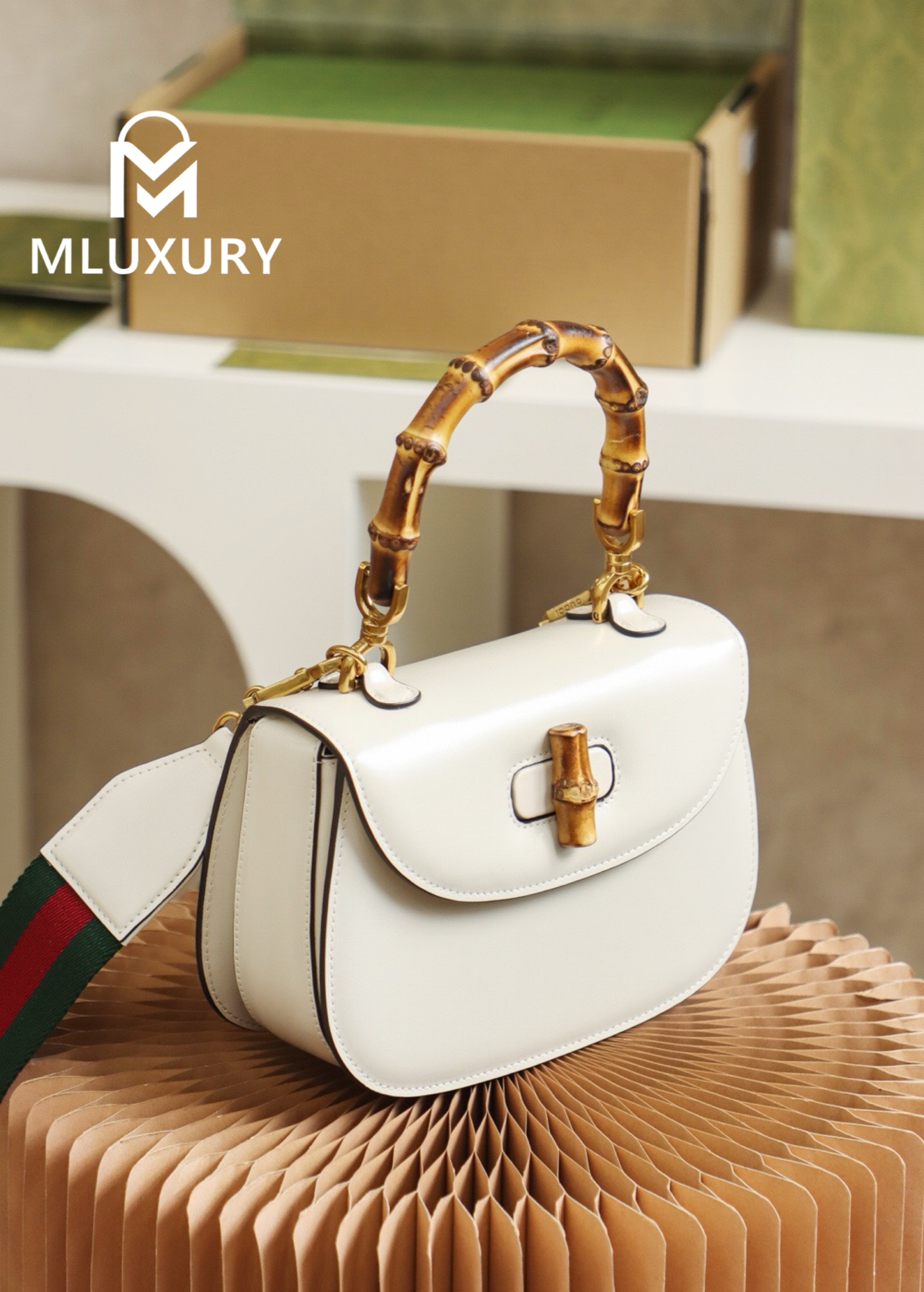 GUCCI Vintage Bamboo Handle Collection, Original Leather, White