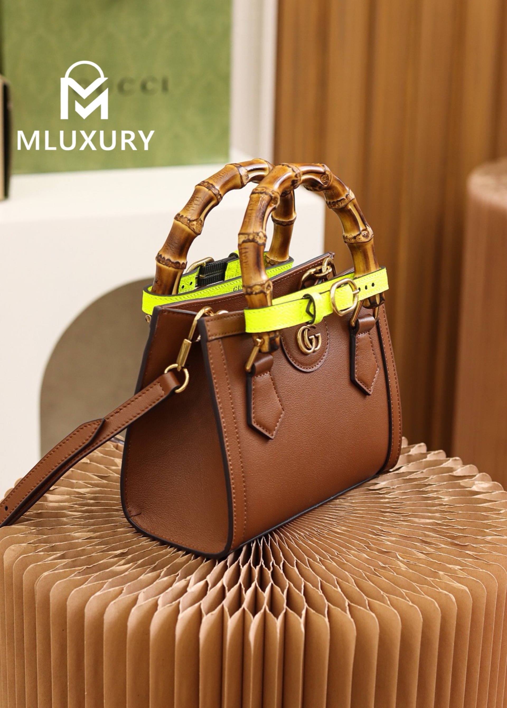 GUCCI Diana Mini, Genuine leather, Brown