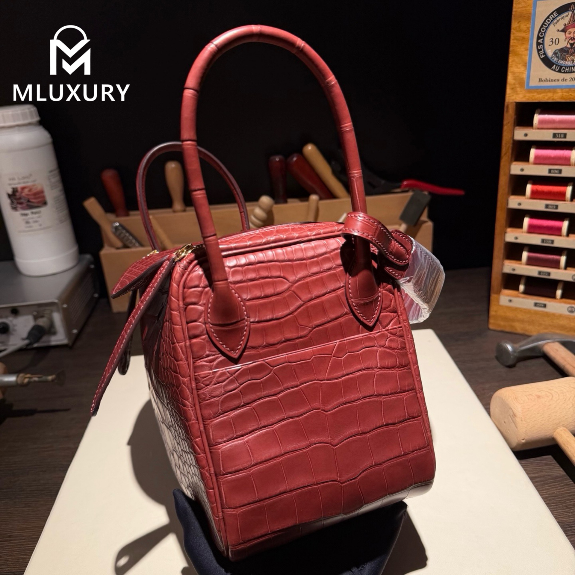 Hermès Mini Lindy II, Matte crocodile leather, Hermès red, 24k gold-plated brass hardware