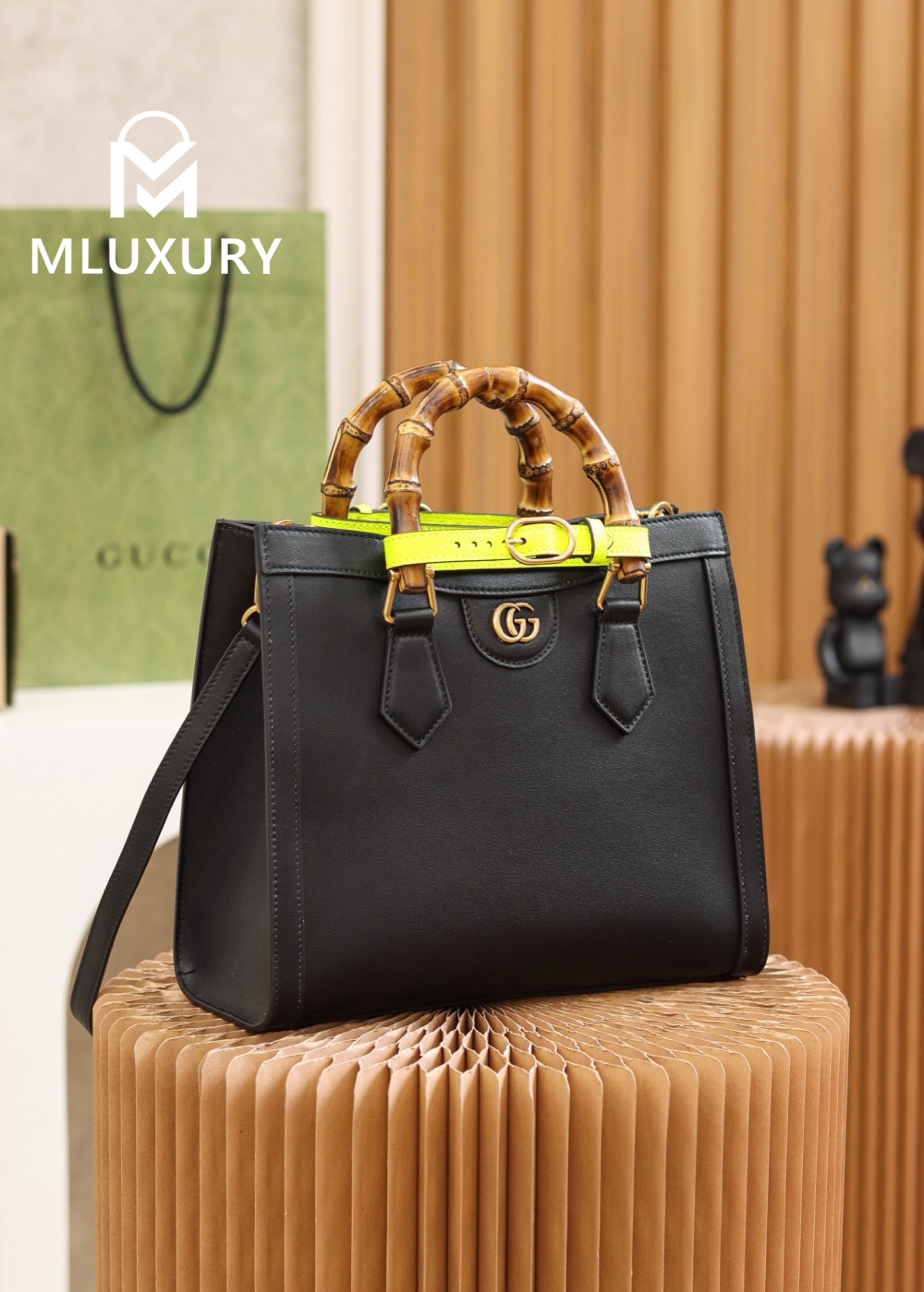 GUCCI Diana Small, Original Leather, Black