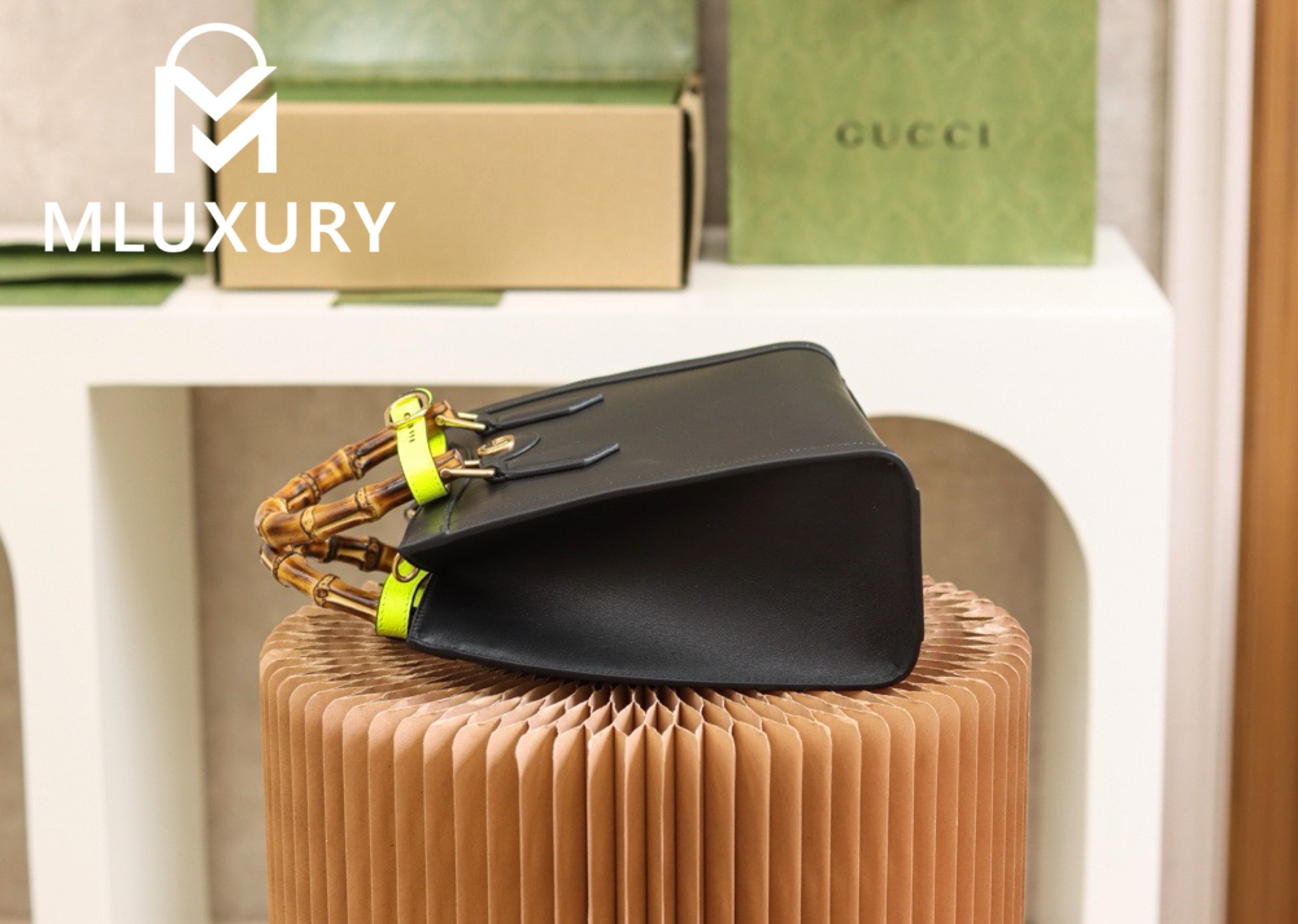 GUCCI Diana Small, Original Leather, Black