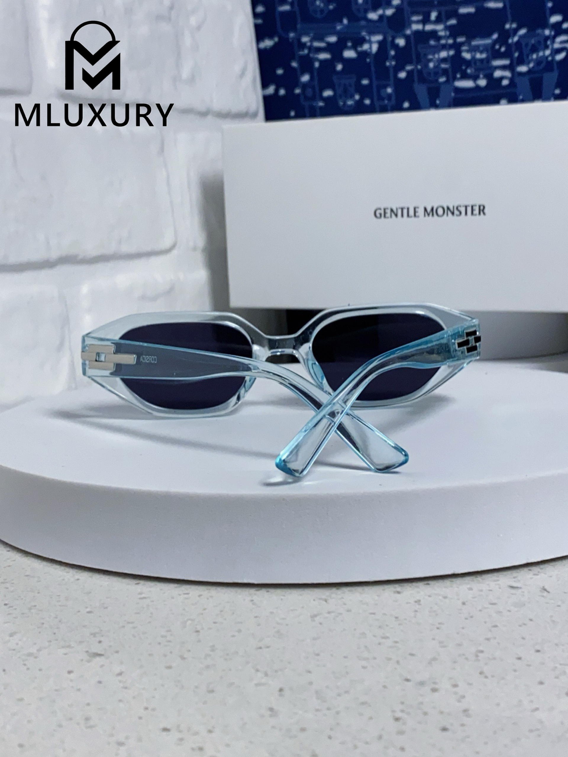 GENTLE MONSTER Corsica