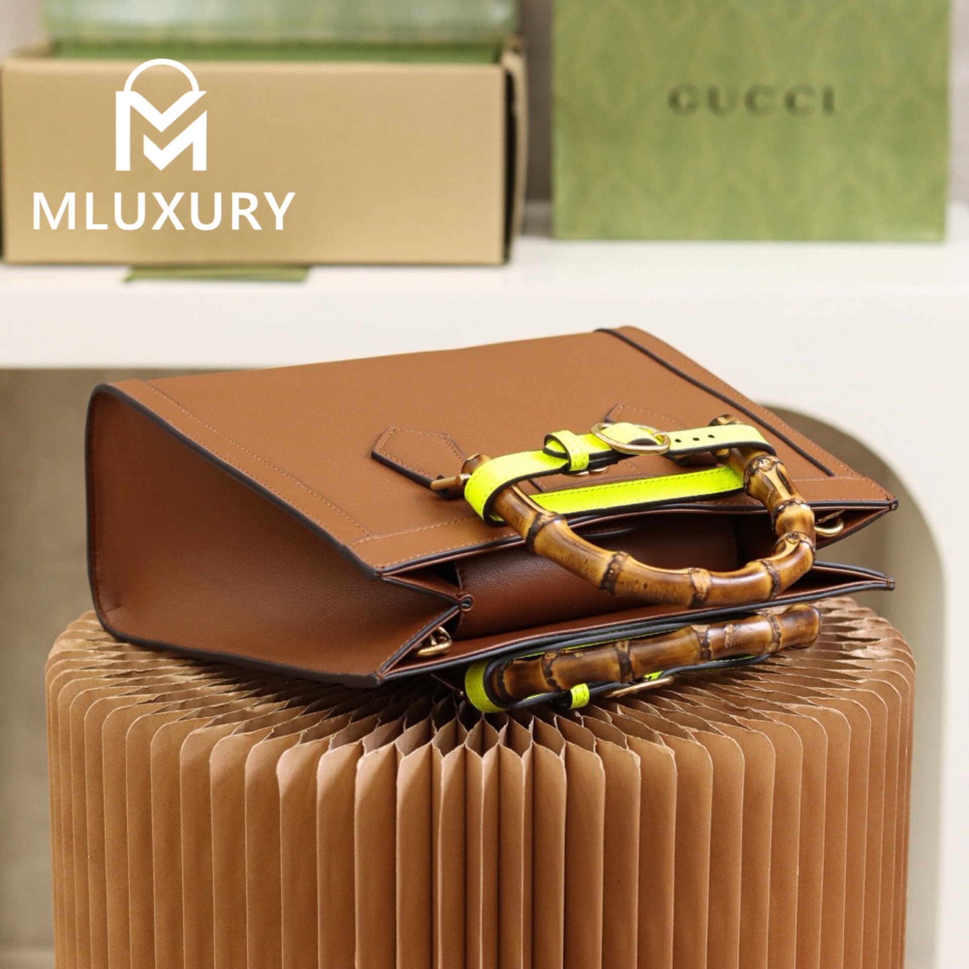 GUCCI Diana Small, Original Leather, Brown