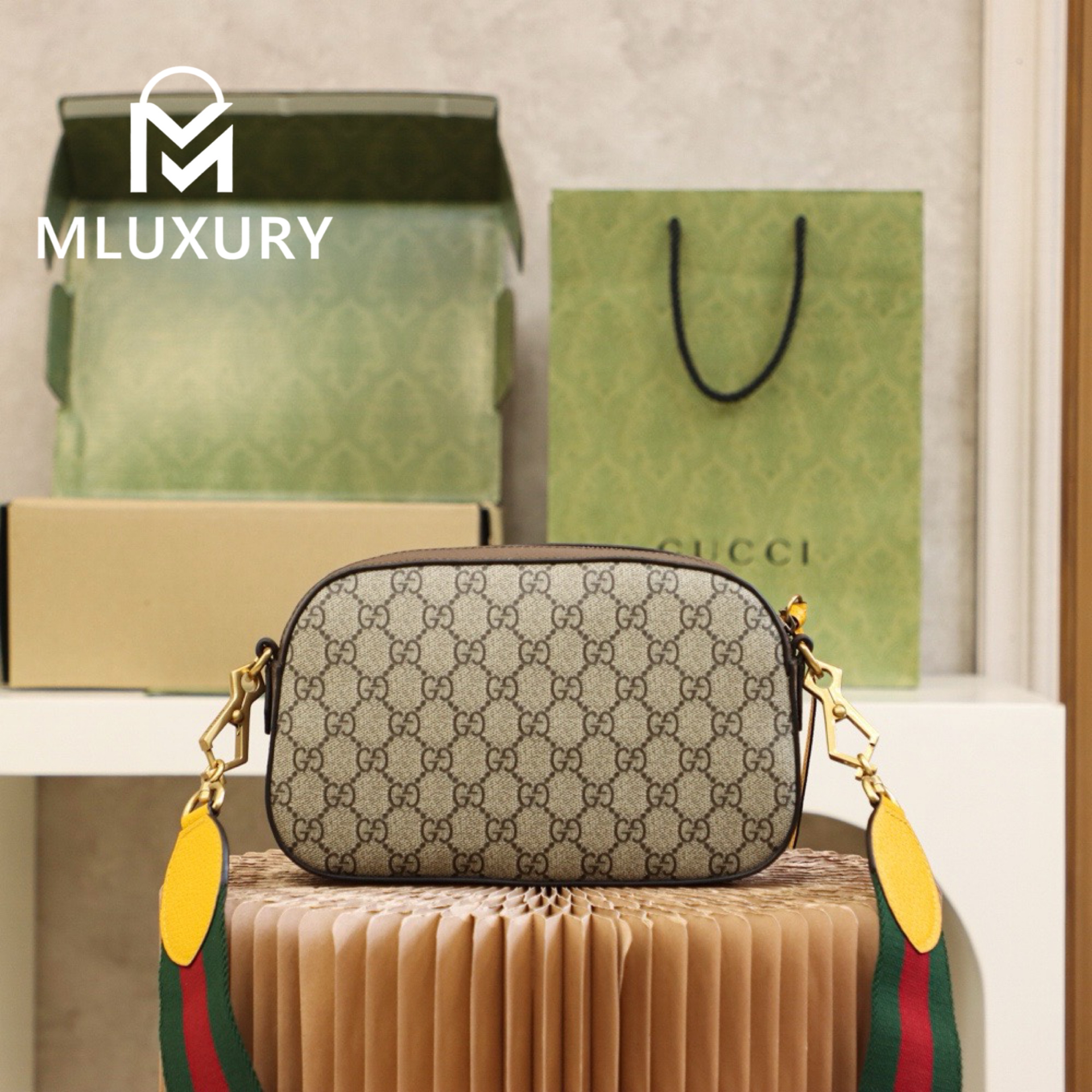 GUCCI Nev Vintage, Original Leather
