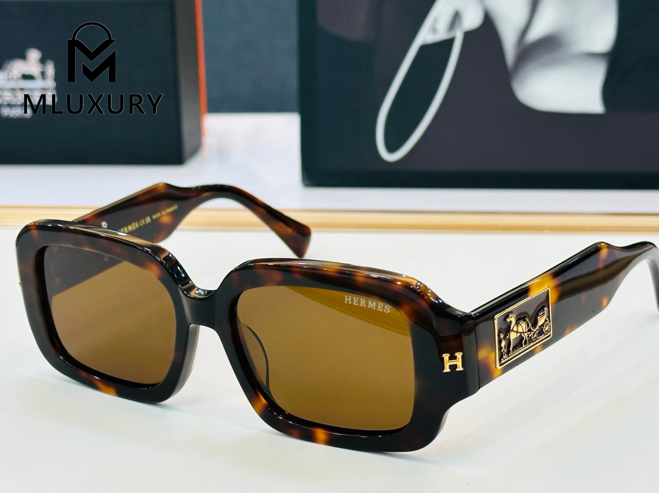 HERMÈS 9718