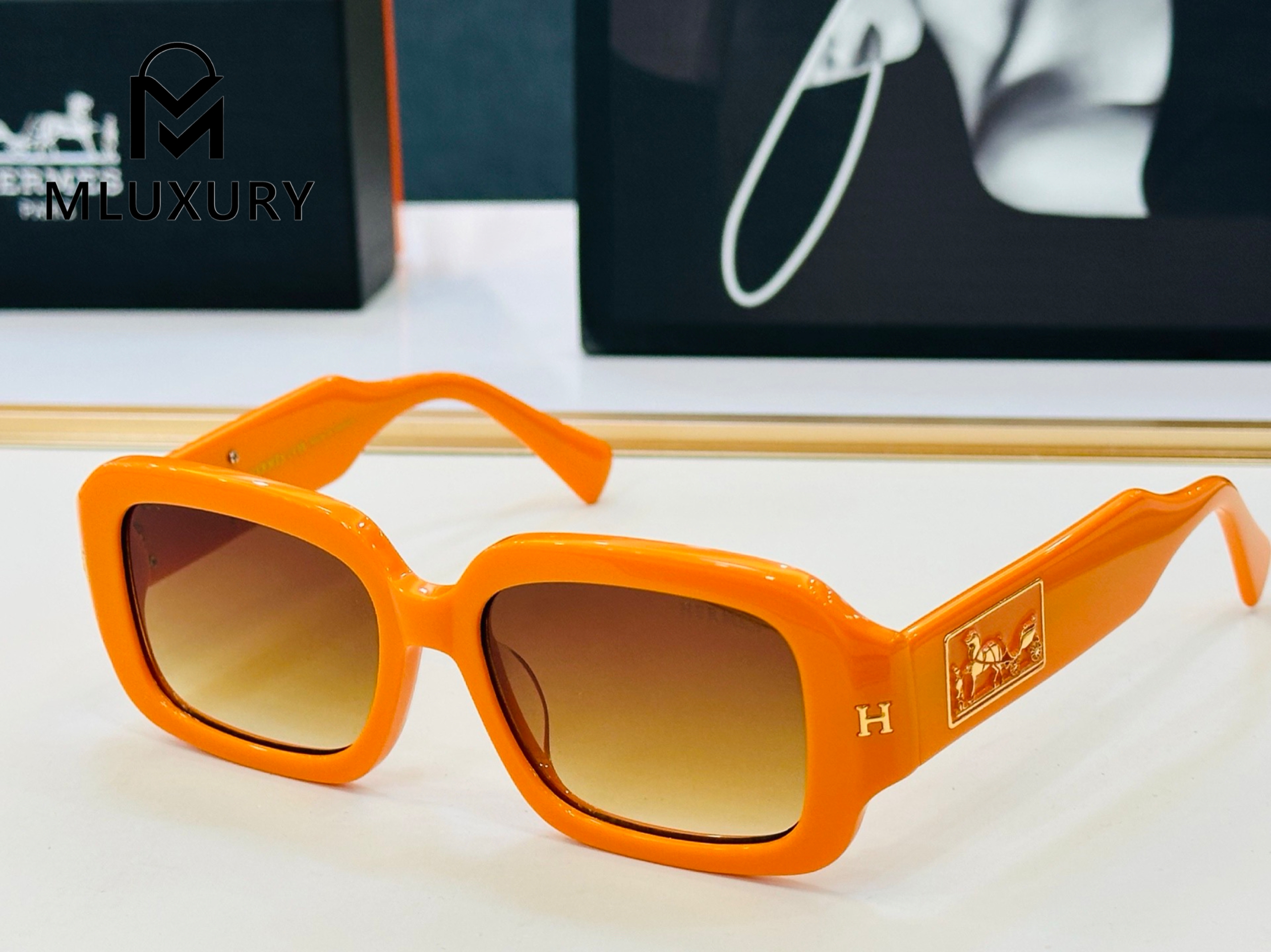 HERMÈS 9718