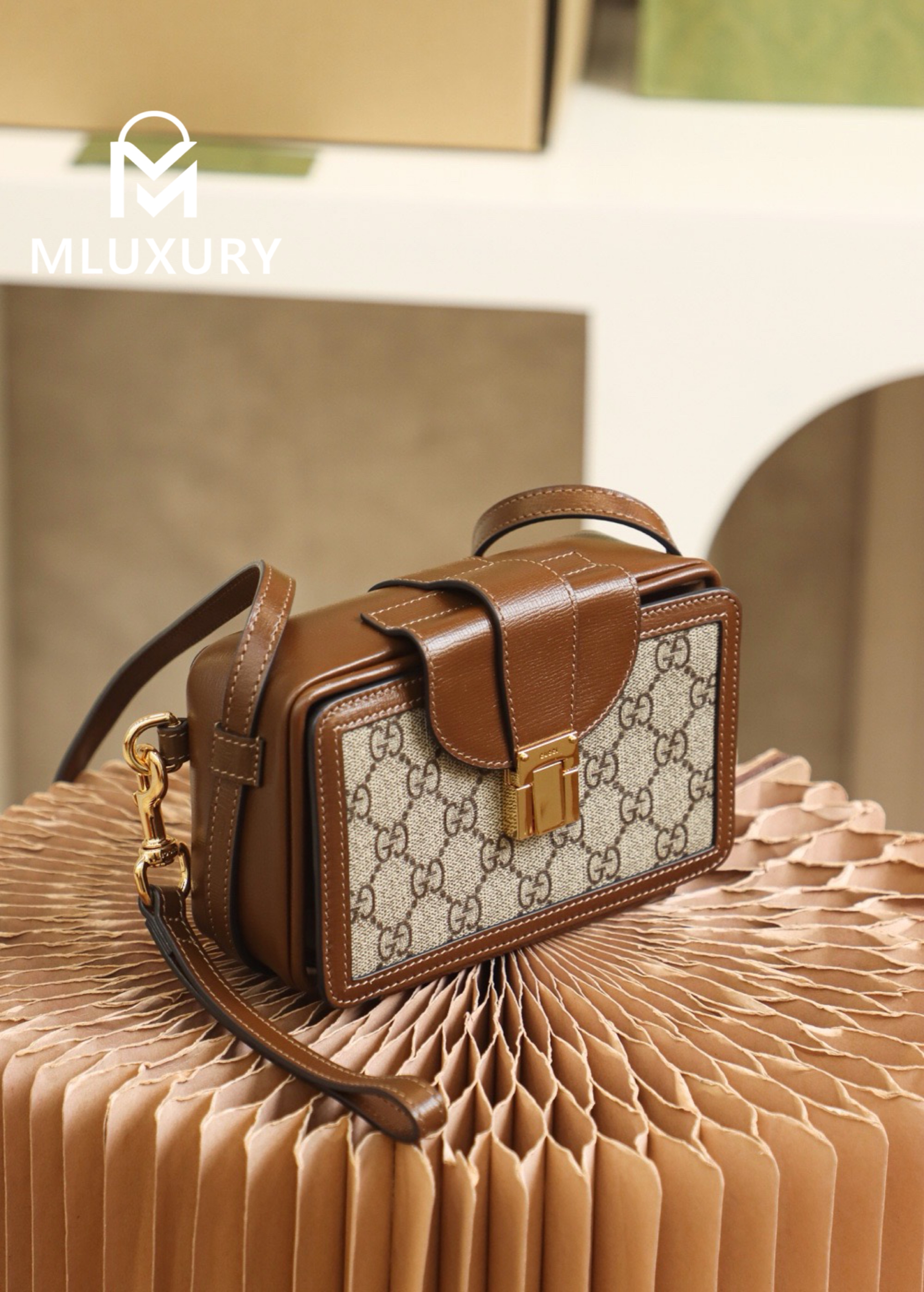 GUCCI Vintage Box Bag, Genuine Leather