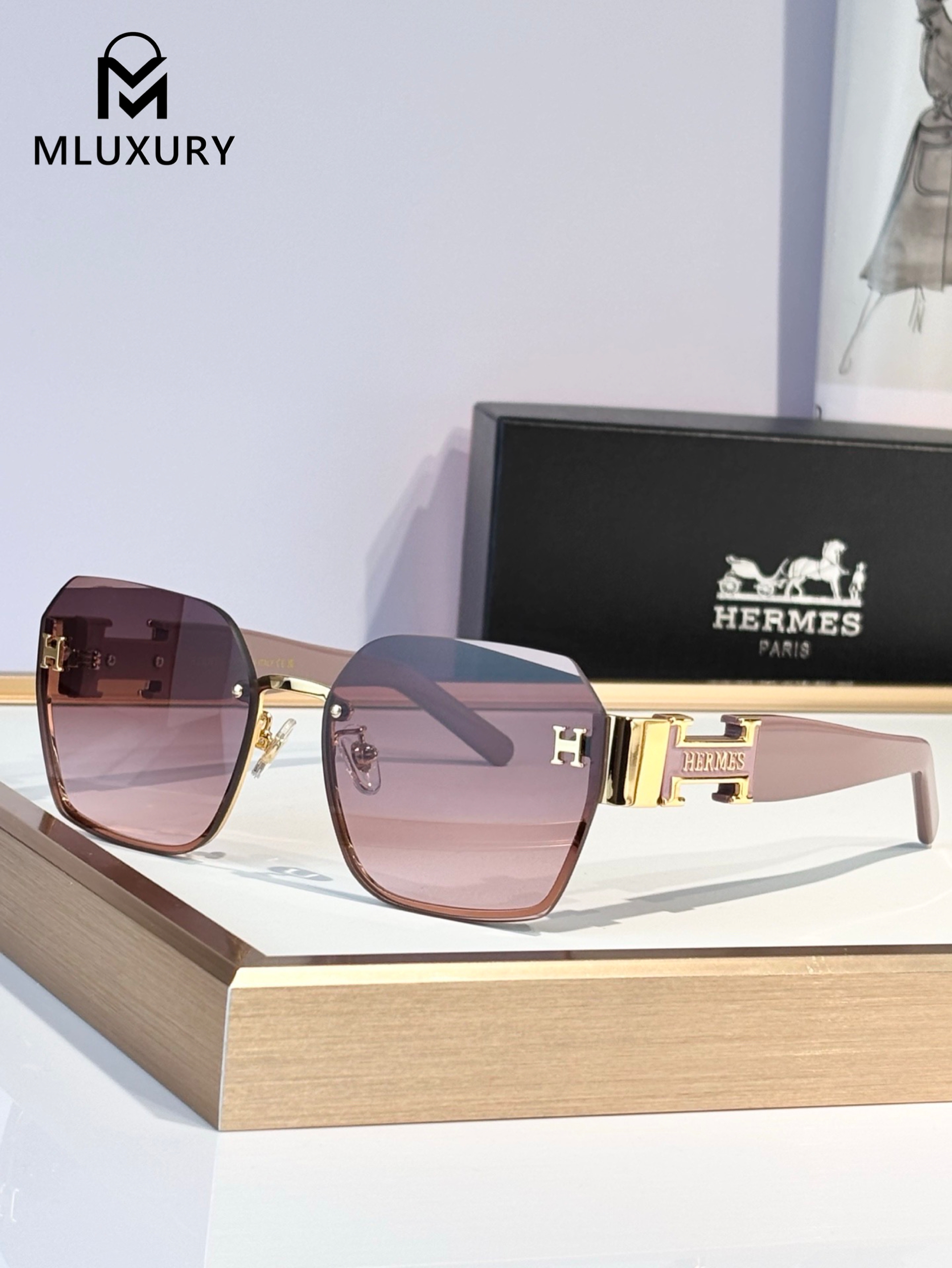 HERMÈS H8026
