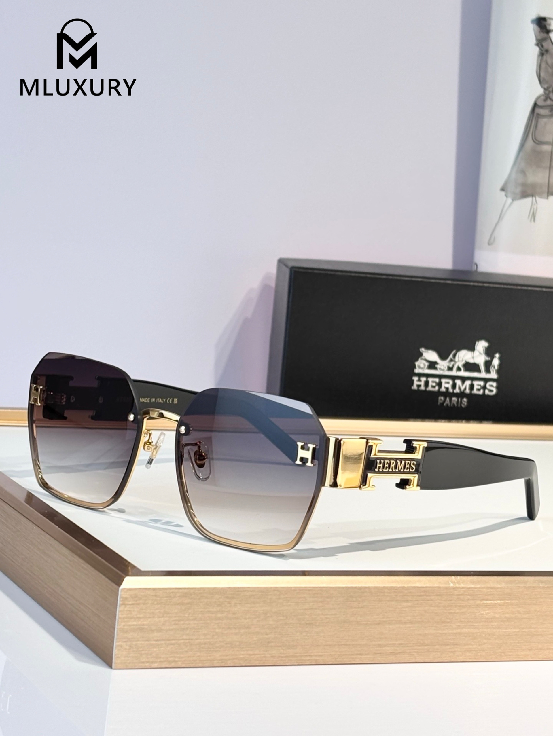 HERMÈS H8026