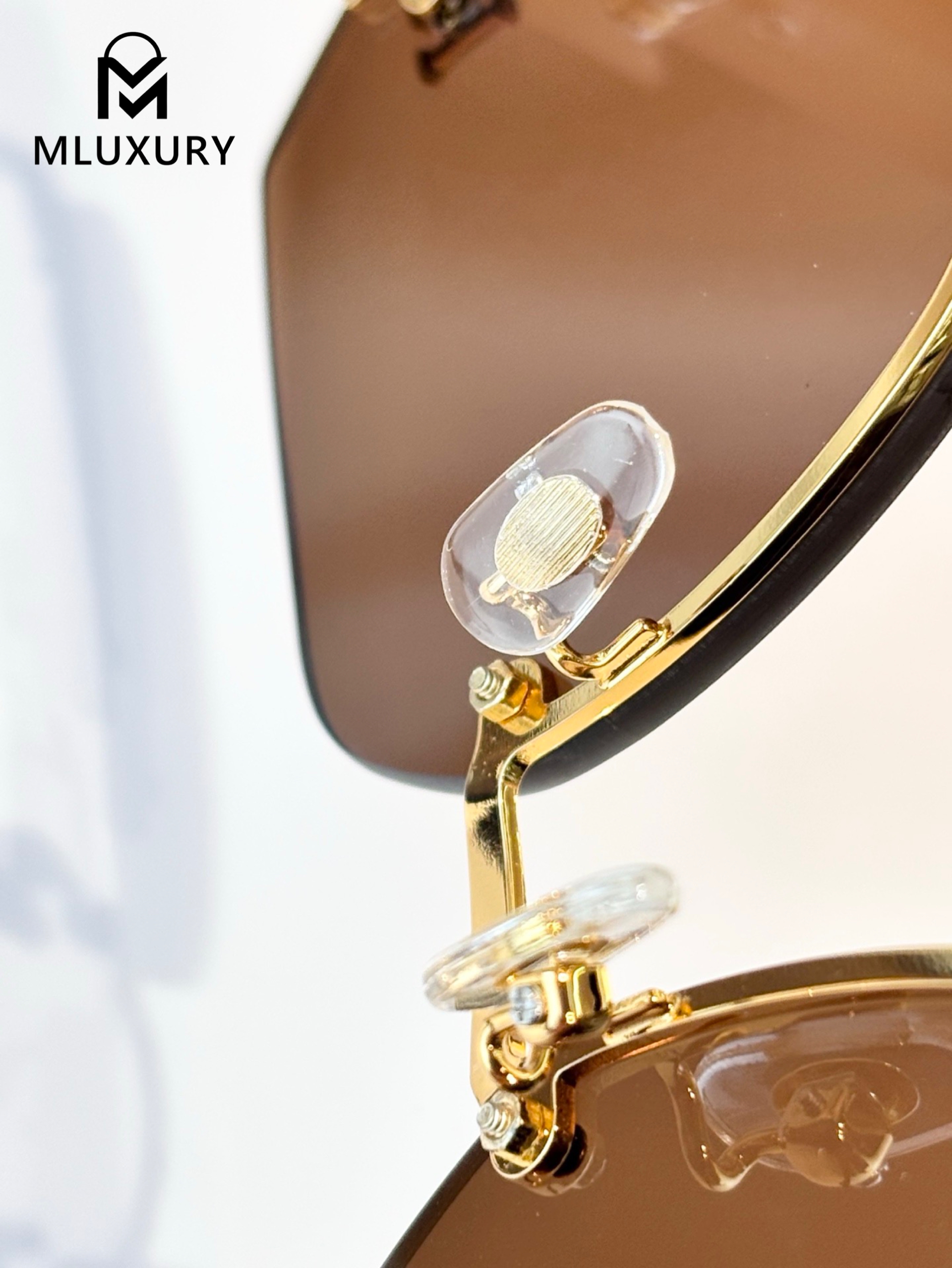 HERMÈS H8026